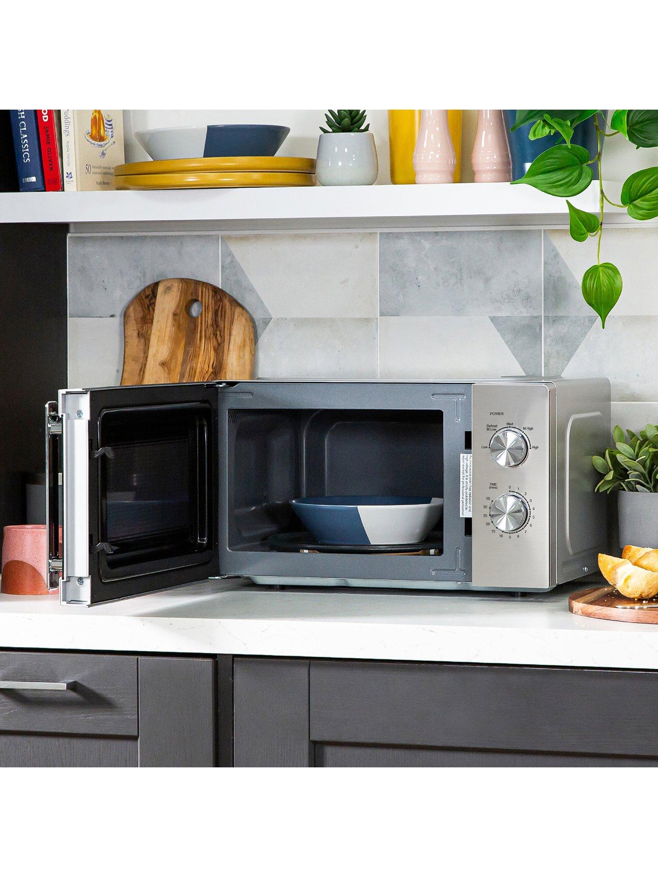 Image 3 of 7 of Russell Hobbs Polished Classic Bundle - Kettle, 4 Slice Toaster and Microwave&nbsp;- Stainless Steel