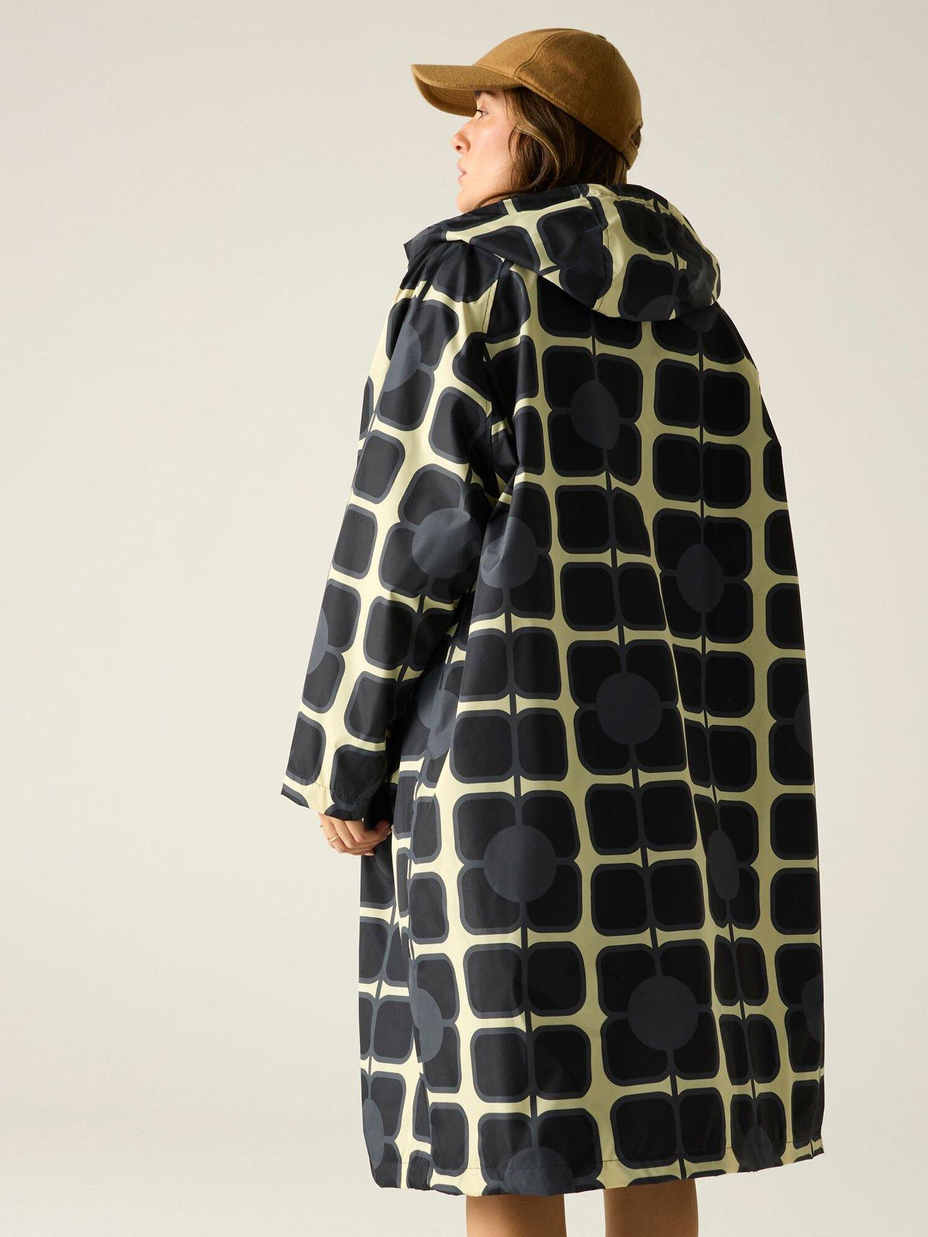 Image 2 of 7 of Regatta Womens Orla Keily Changing Robe - Black