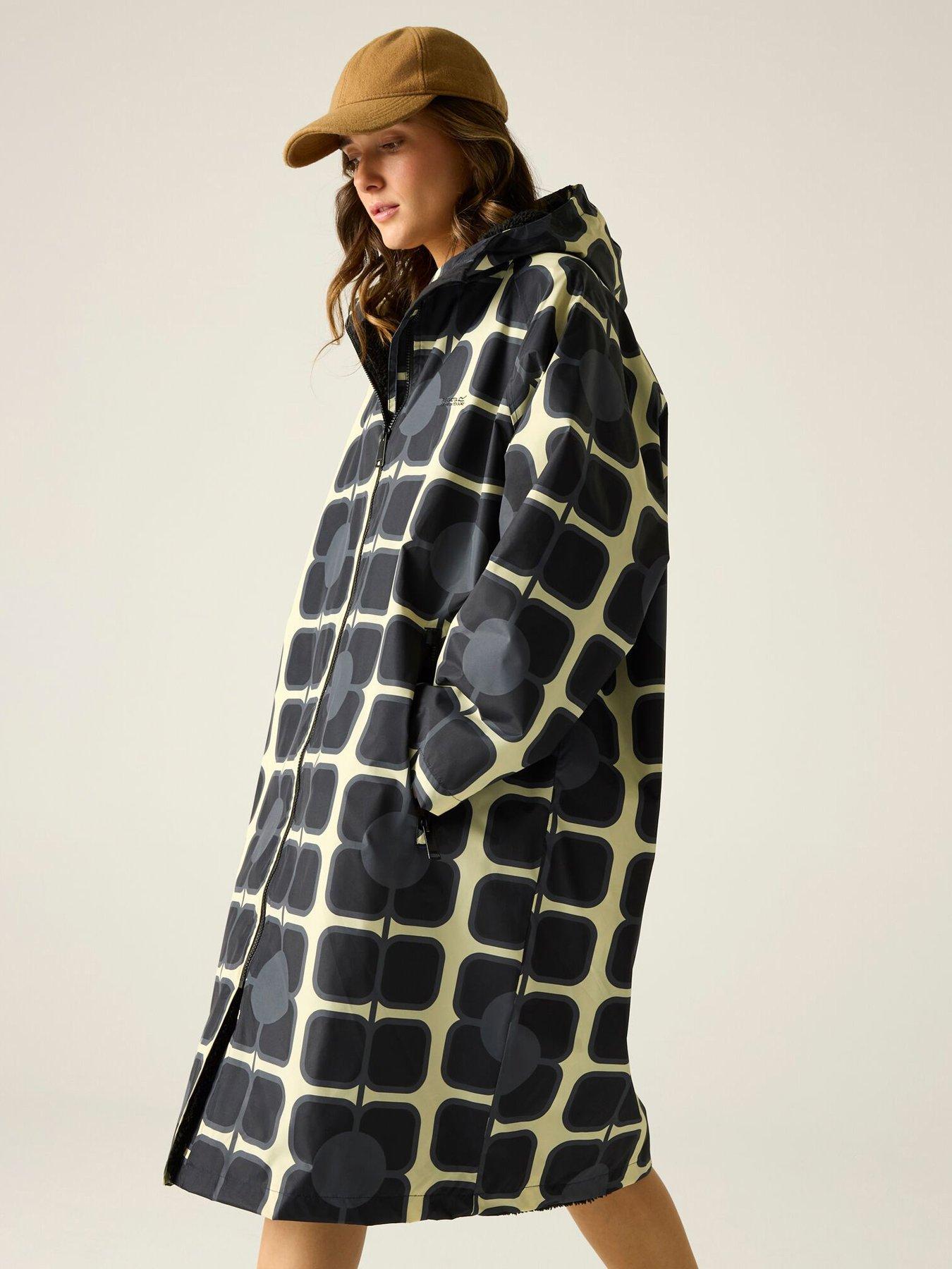 Image 7 of 7 of Regatta Womens Orla Keily Changing Robe - Black