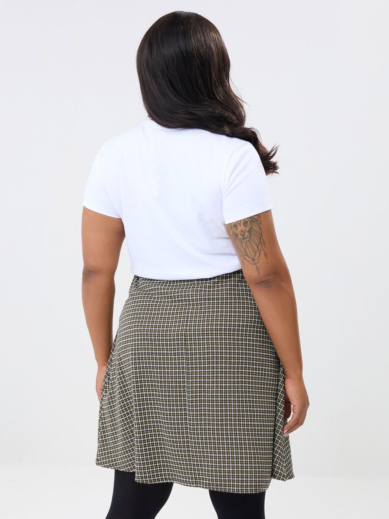 Image 2 of 5 of Yours Curve Check Mini Skirt - Green