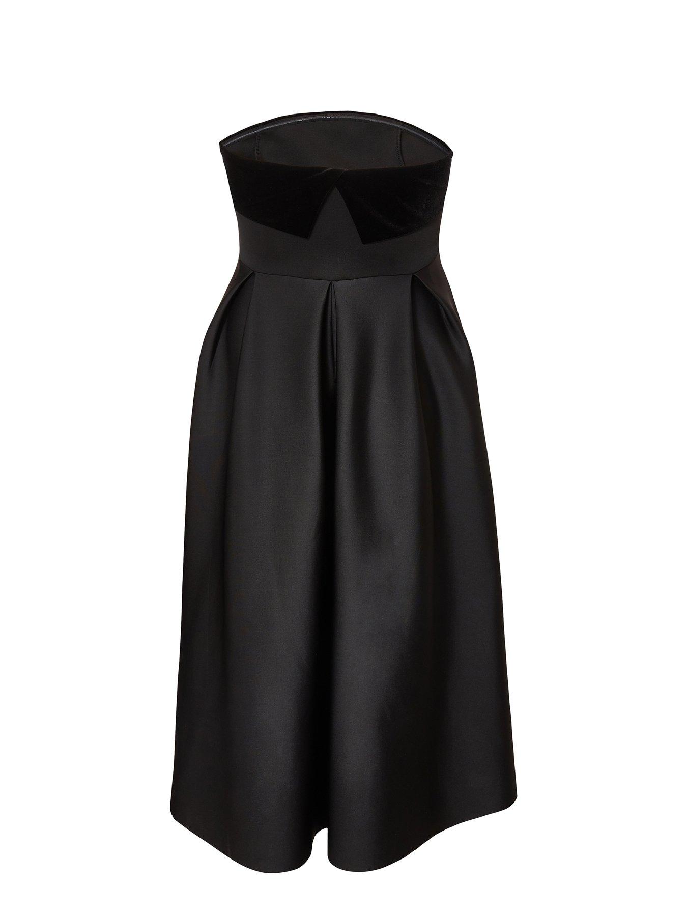  image of quiz-black-velvet-trim-skater-dress