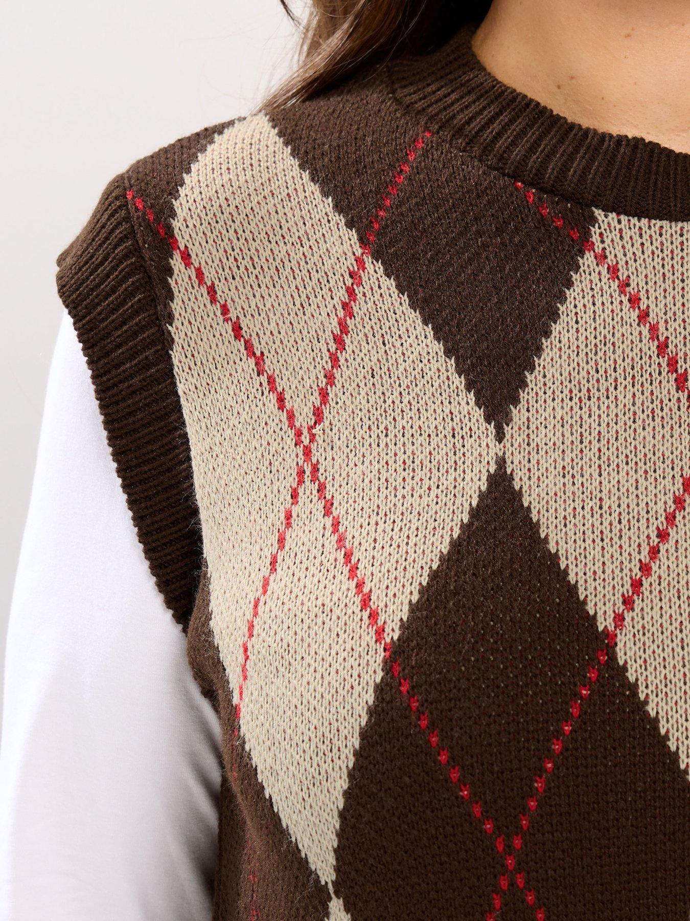 Image 4 of 4 of Yours Curve Argyle Vest - Brown