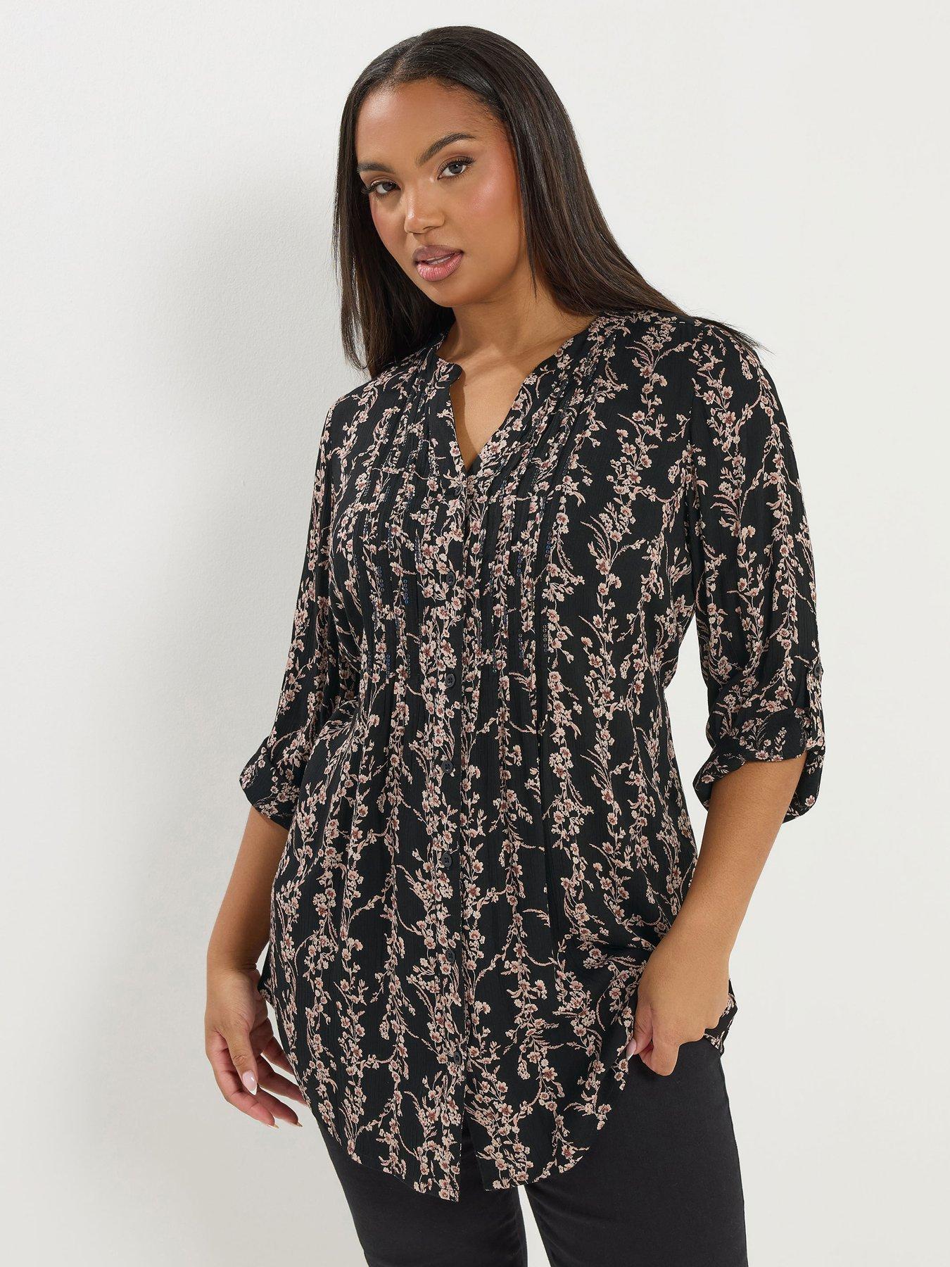 Yours Curve Pintuck Trailing Floral Top - Black