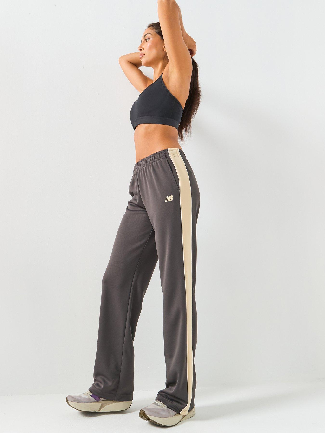 Image 5 of 6 of New Balance Womens Interlock Pant - Black