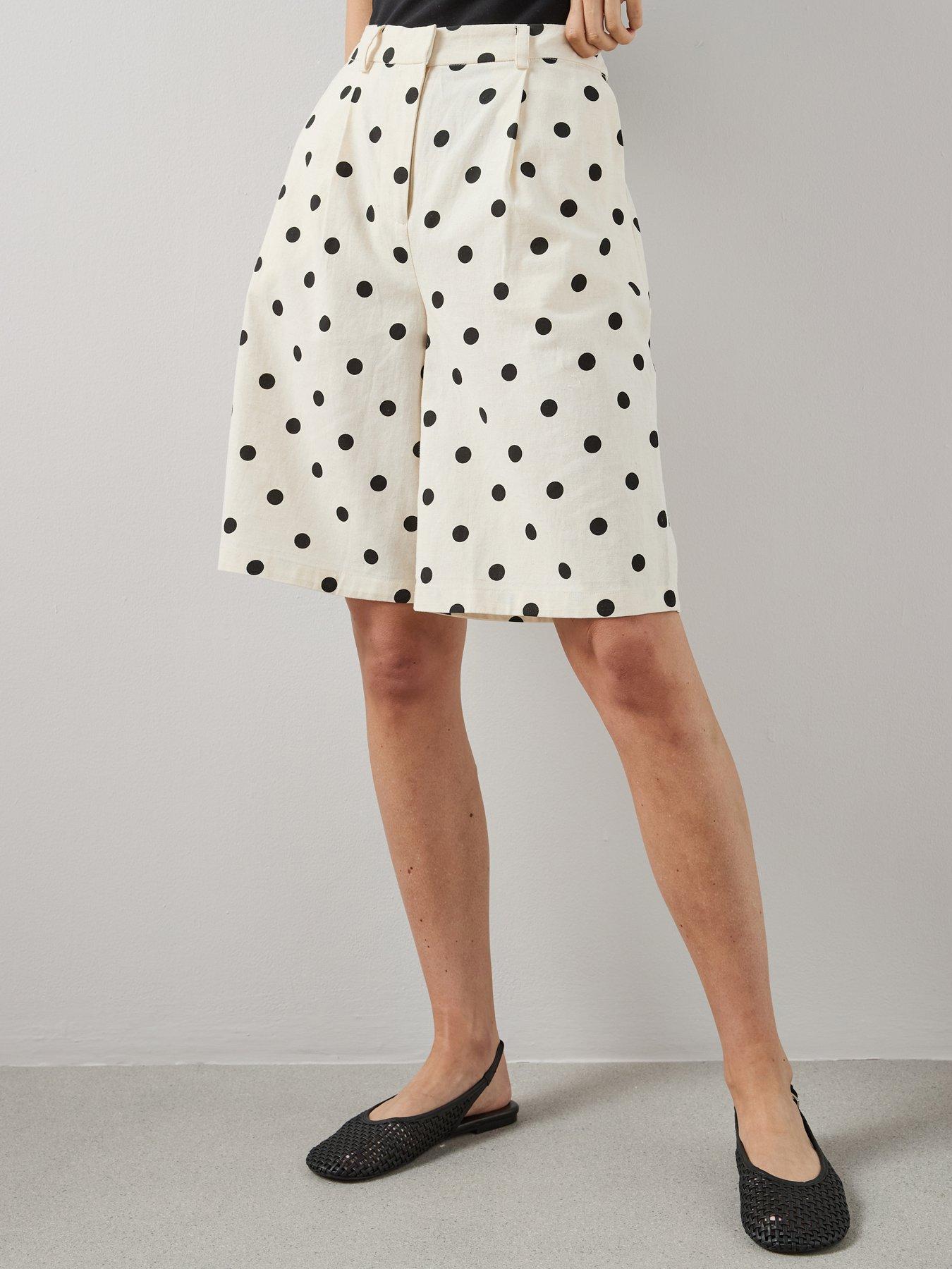 Image 4 of 6 of The Very Collection Polka Dot Tailored Jorts Co-Ord - Print