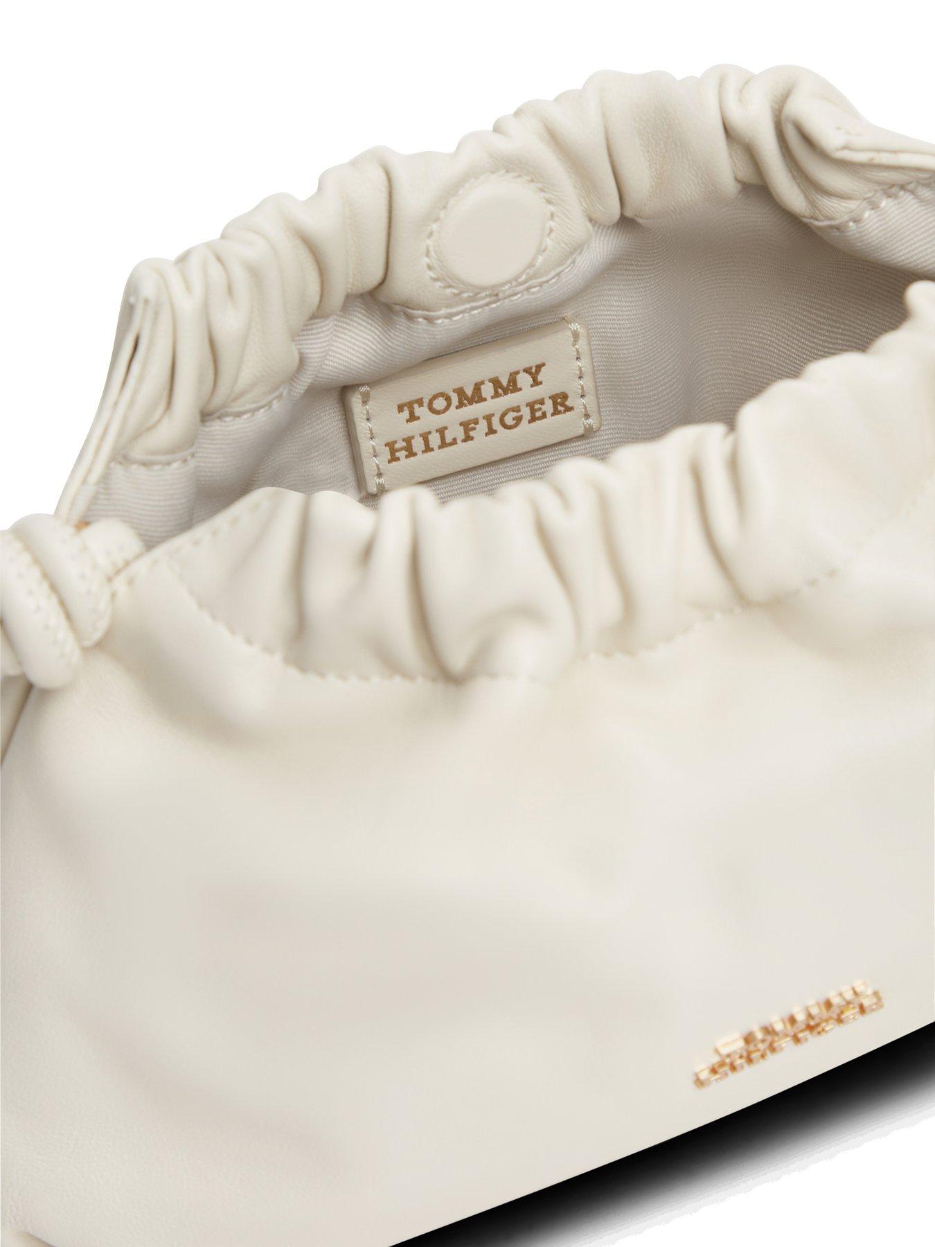 Image 3 of 4 of Tommy Hilfiger Th Soft Leather Crossover Bag - Cream