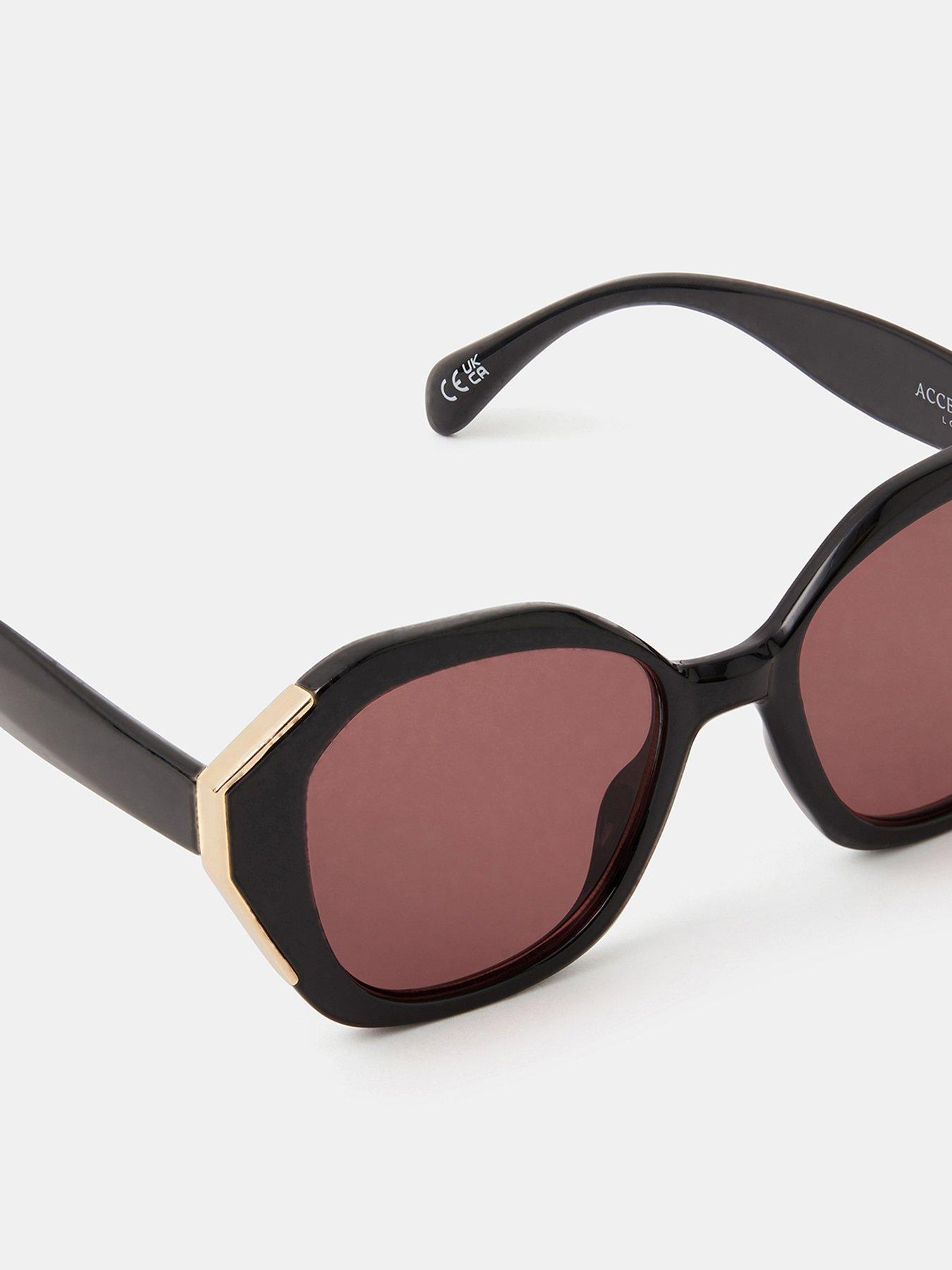  image of accessorize-oversized-geometric-sunglasses