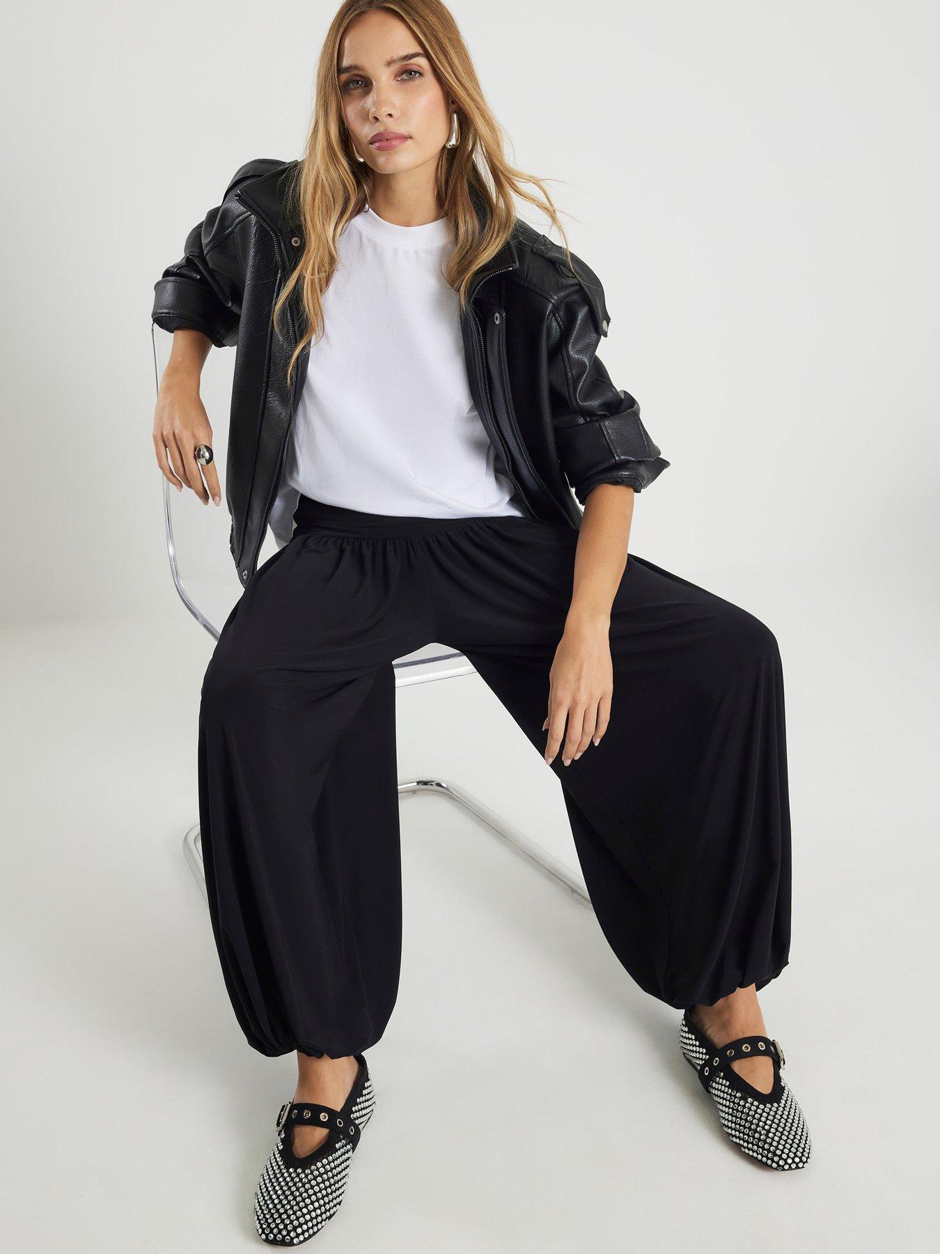 Image 3 of 4 of River Island Balloon Leg Trousers - Black