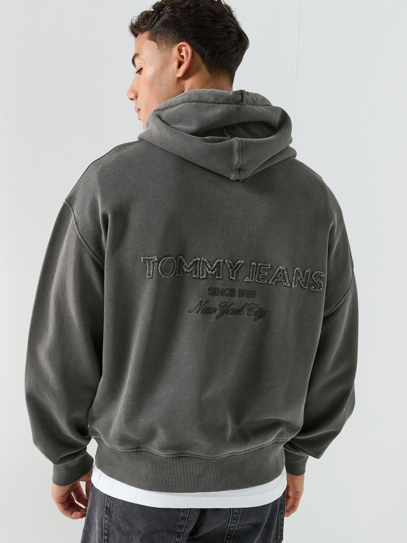  image of tommy-jeans-back-graphic-90s-pullover-hoodie-black