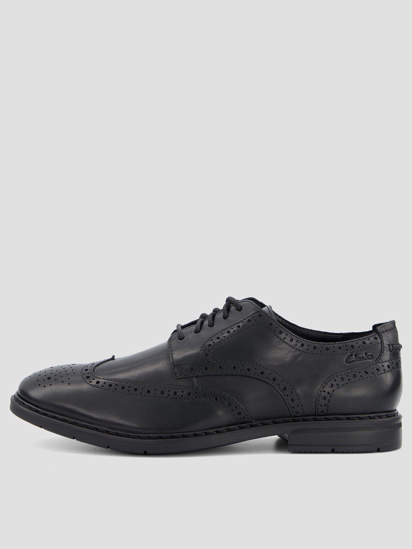 Image 1 of 6 of Clarks Clarks Banbury Tip Black Leather