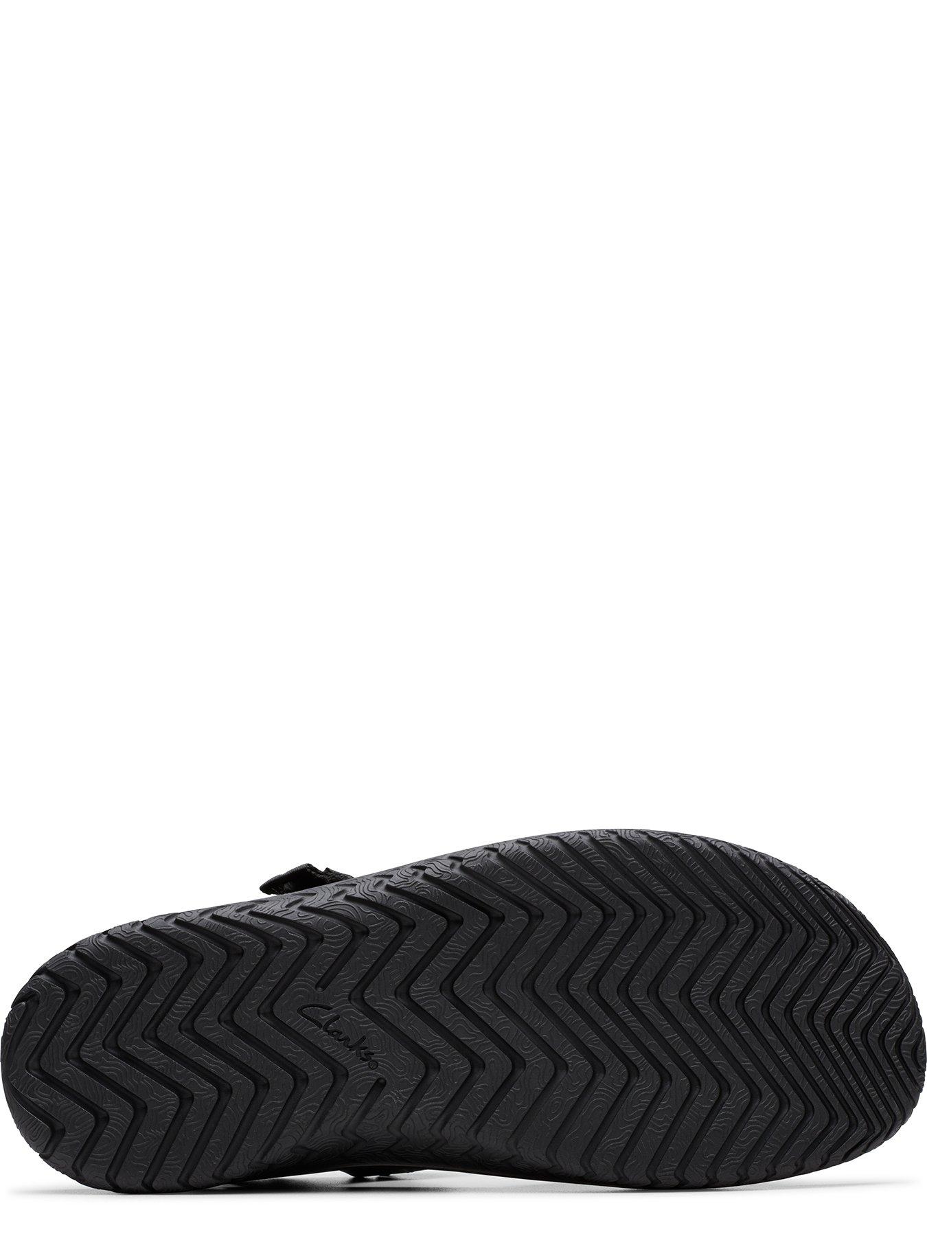  image of clarks-clarks-wesley-shore-sandals