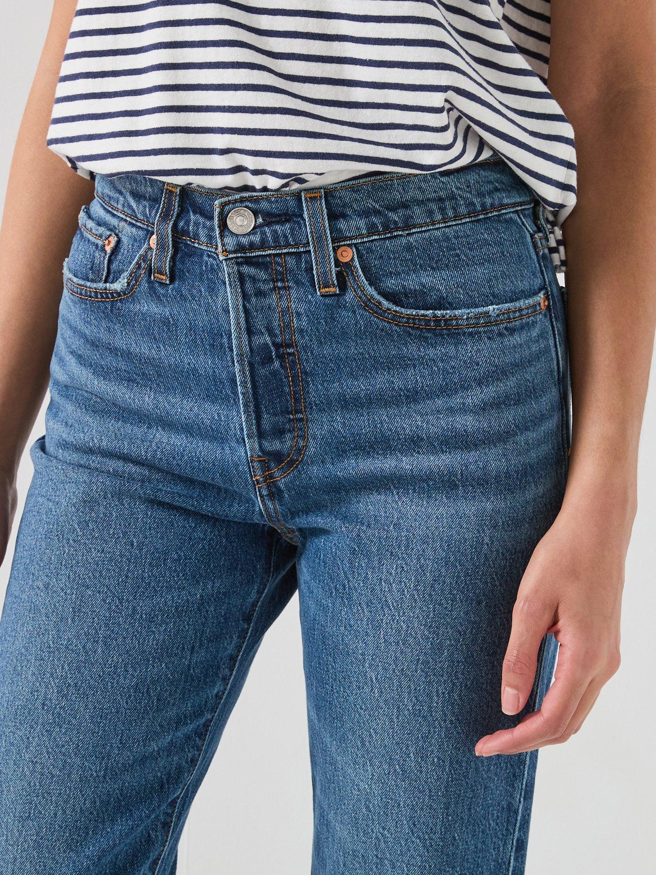 Image 4 of 6 of Levi's Wedgie Straight