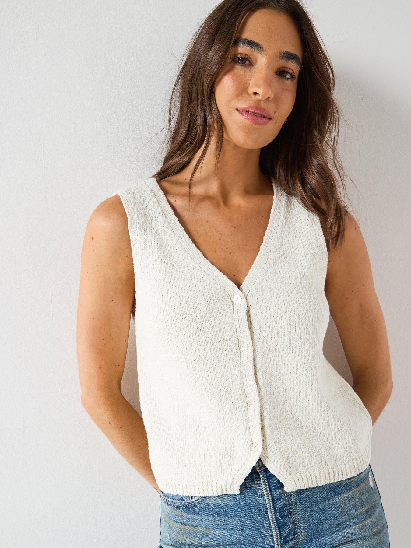 Image 6 of 6 of Levi's Helen Mini Boucle Vest - Beige