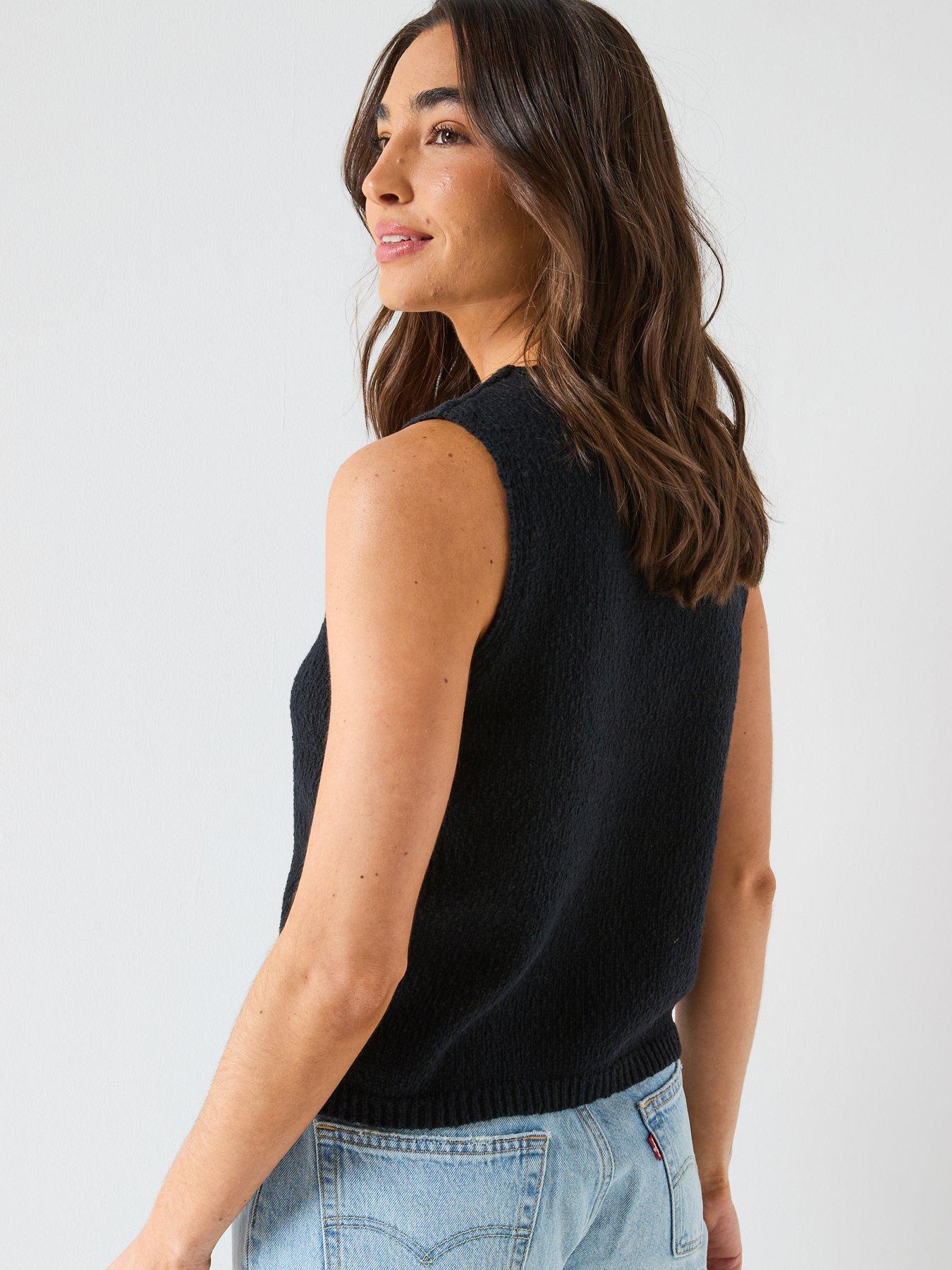 stillFront image of levis-helen-mini-boucle-vest