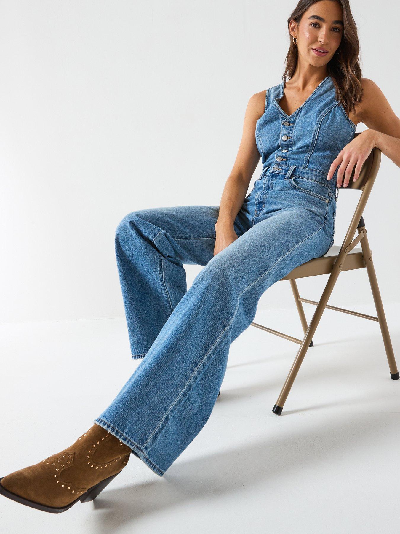 Image 5 of 6 of Levi's Levi&rsquo;s Button-Front Denim Wide-Leg Jumpsuit &ndash; Own It Blue