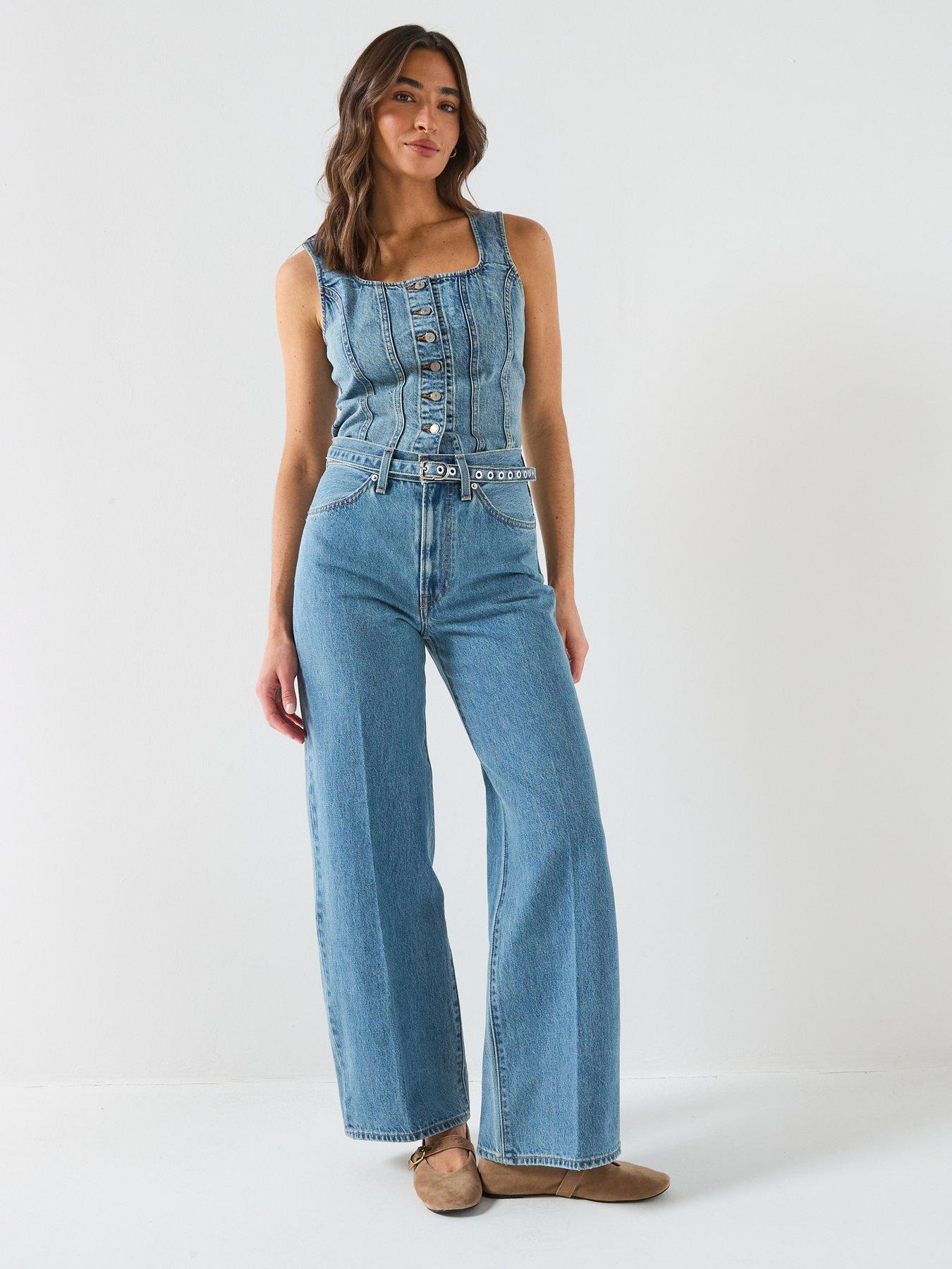  image of levis-sculpted-top