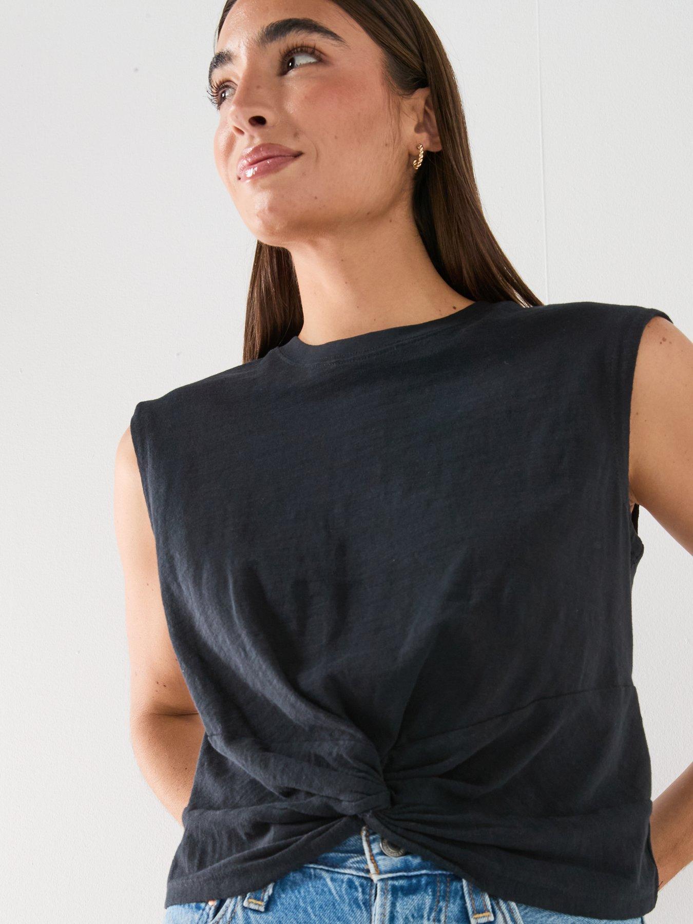 Image 4 of 6 of Levi's Jemma Knot Tee
