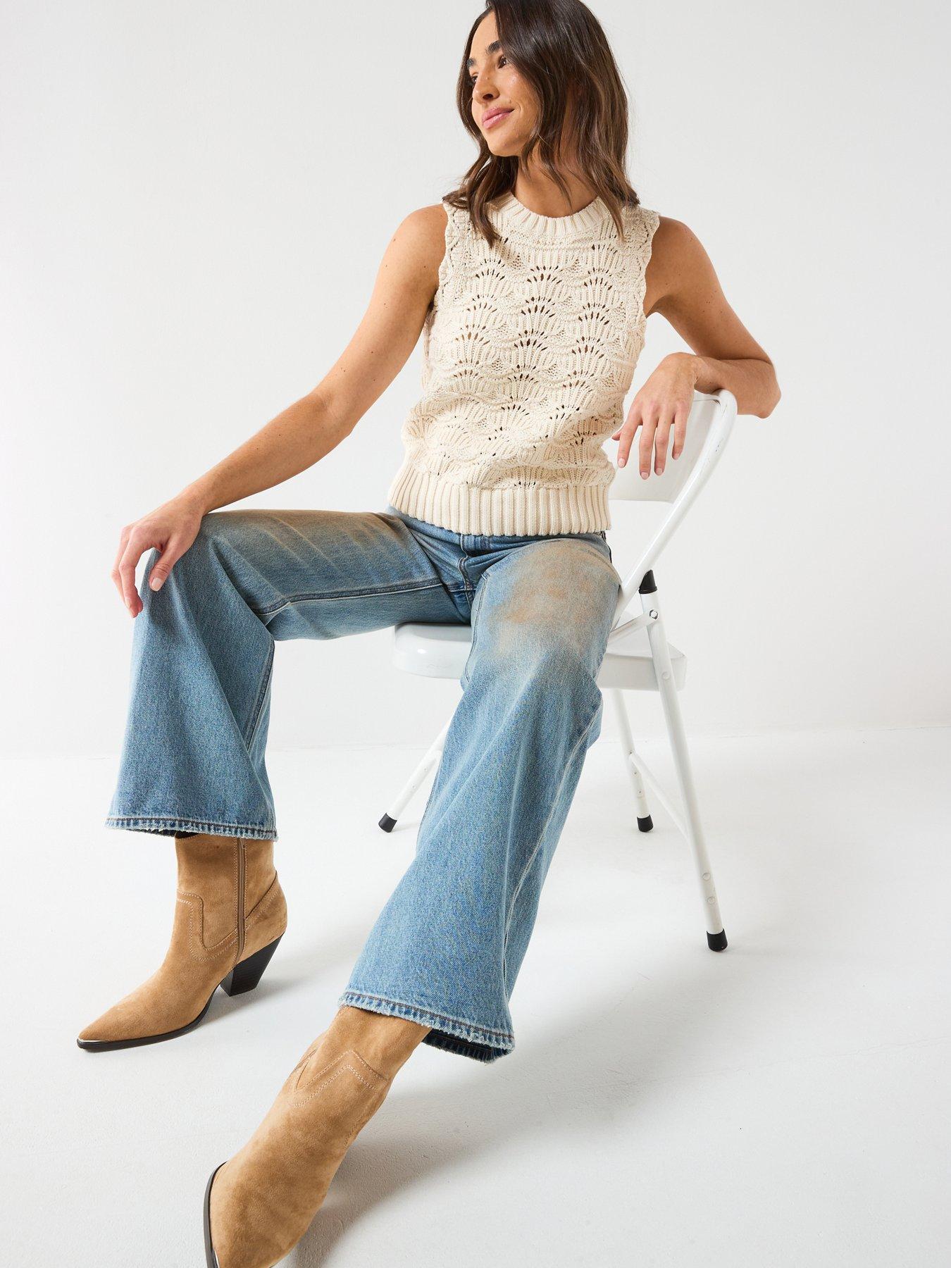 Image 6 of 6 of Levi's Loose Bootcut Jeans - Blue