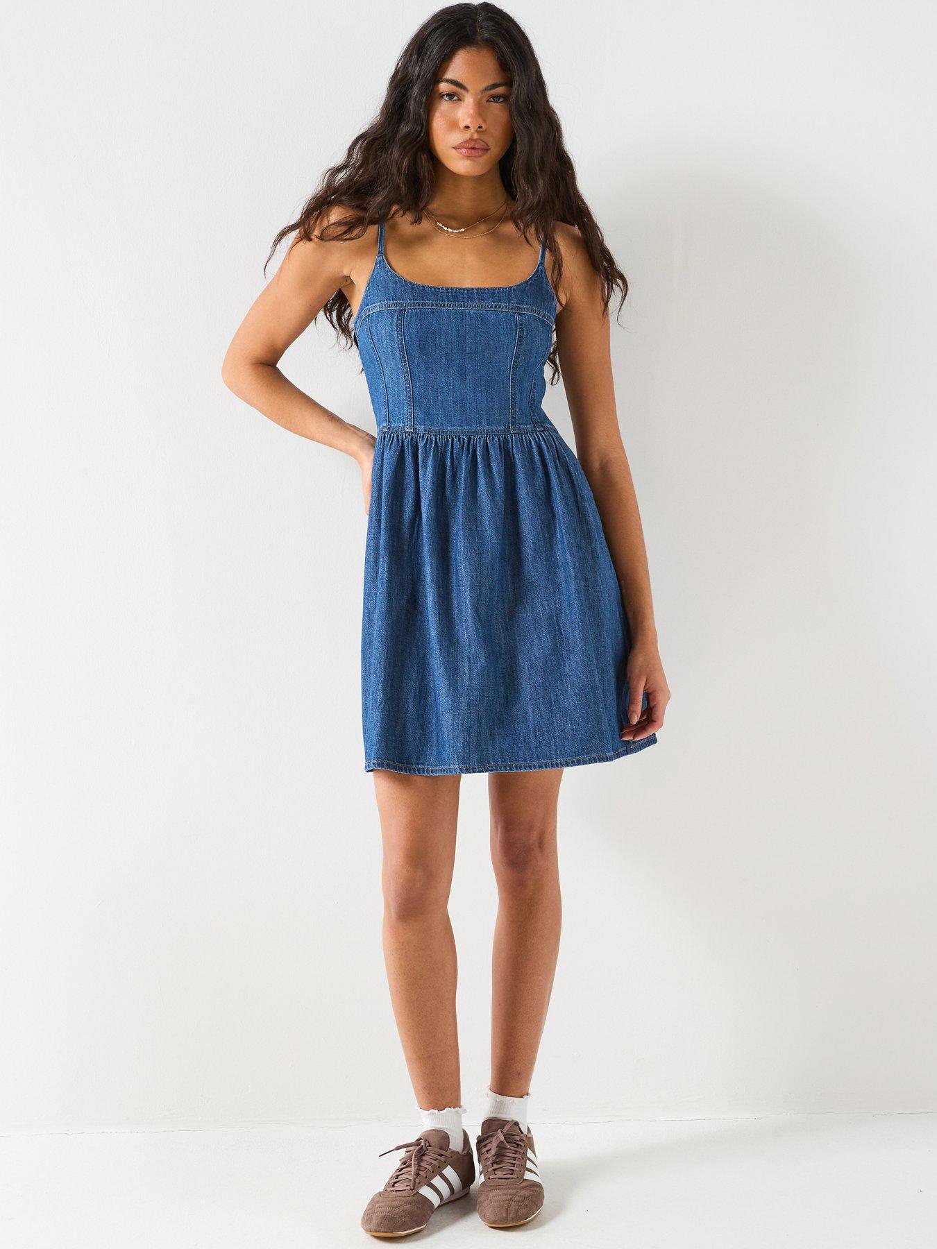 Image 3 of 6 of Levi's Jadine Denim Dress - Blue