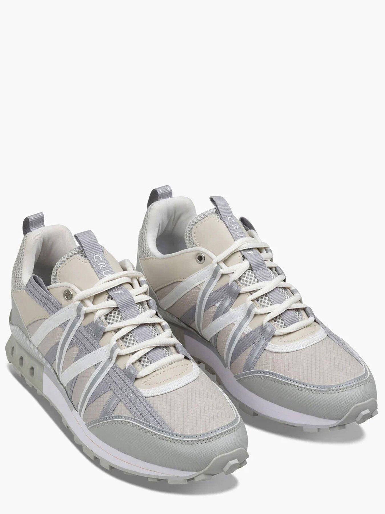Image 5 of 5 of CRUYFF Fearia Hex-Tech Trainers - Light Grey