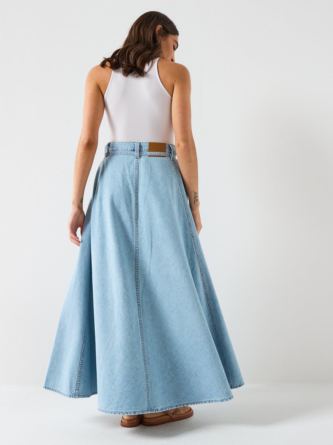 Image 5 of 6 of Levi's Xl Skirt - Blue