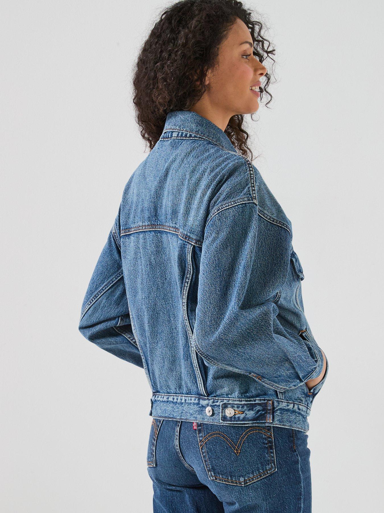  image of levis-90s-trucker-jacket-blue
