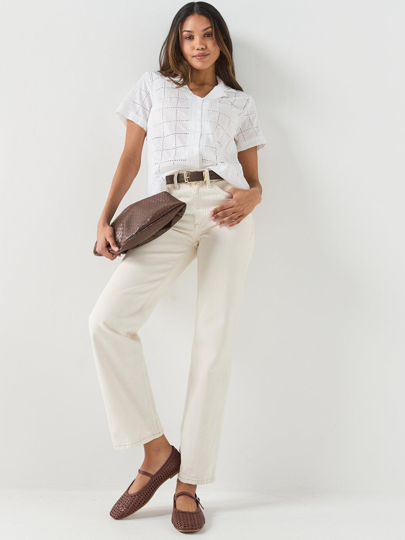  image of levis-albie-novelty-camp-shirt-white