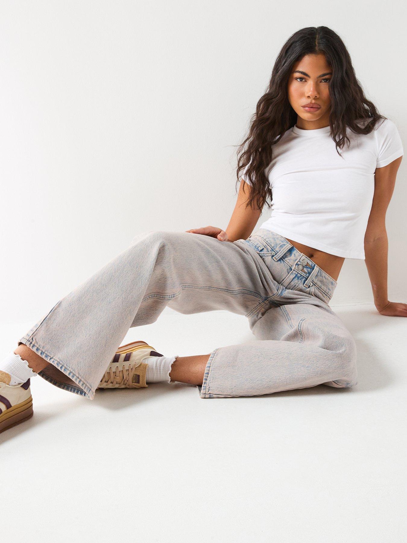 Image 4 of 6 of Levi's Superlow Loose - Light Pink