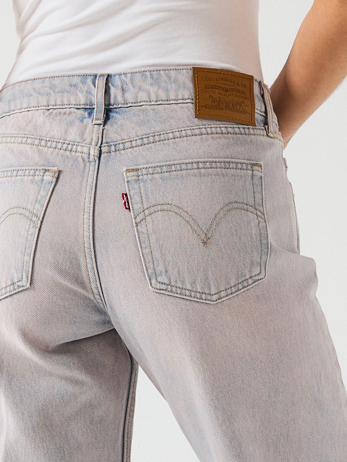 Image 4 of 6 of Levi's Low Loose - Light Pink
