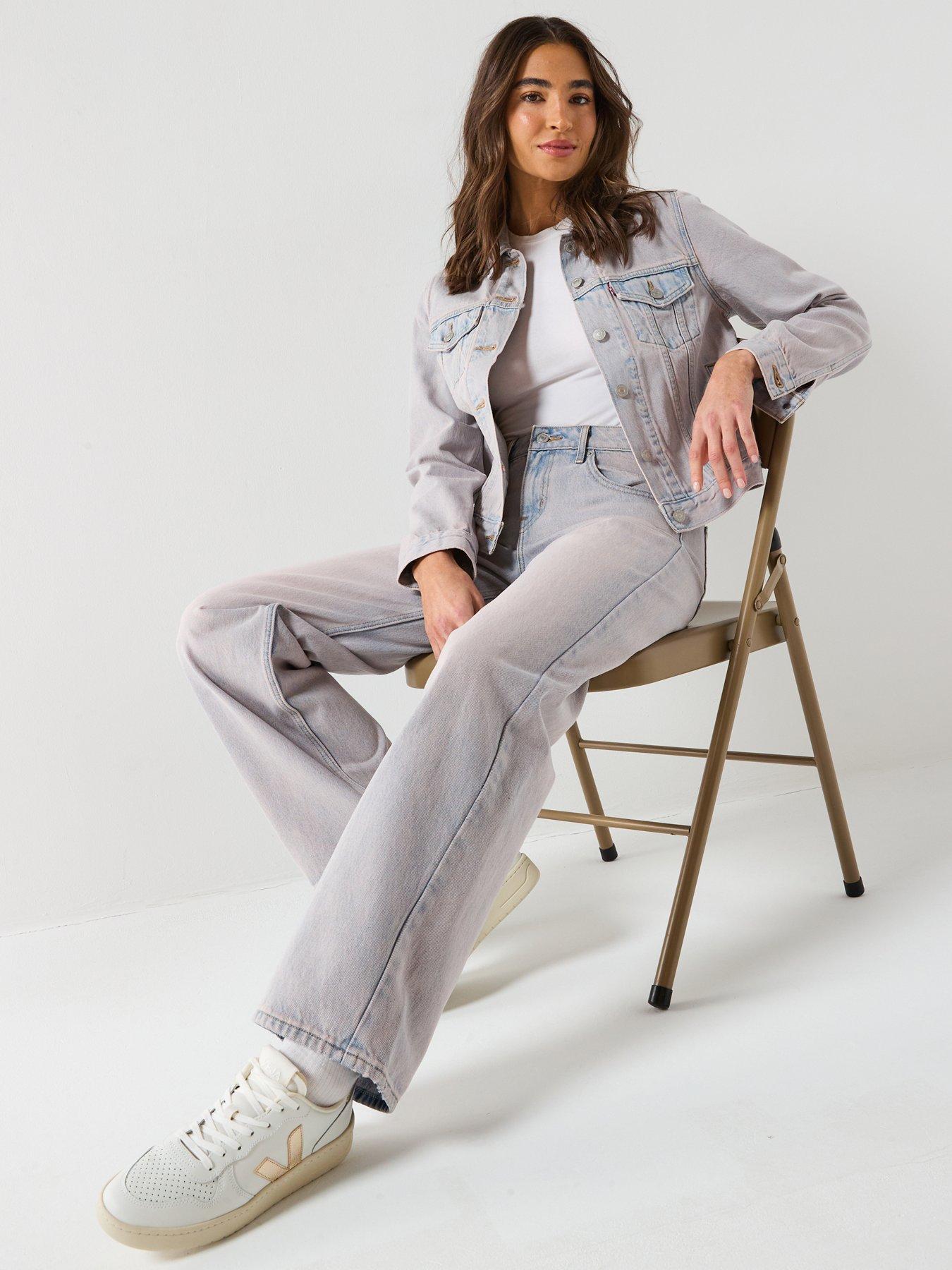 Image 6 of 6 of Levi's Low Loose - Light Pink