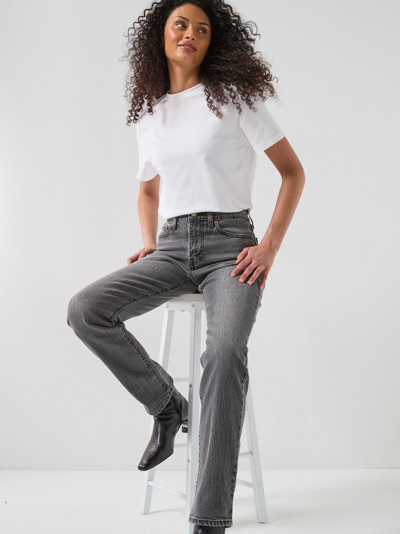 Image 4 of 6 of Levi's Wedgie Slim Jeans - Black