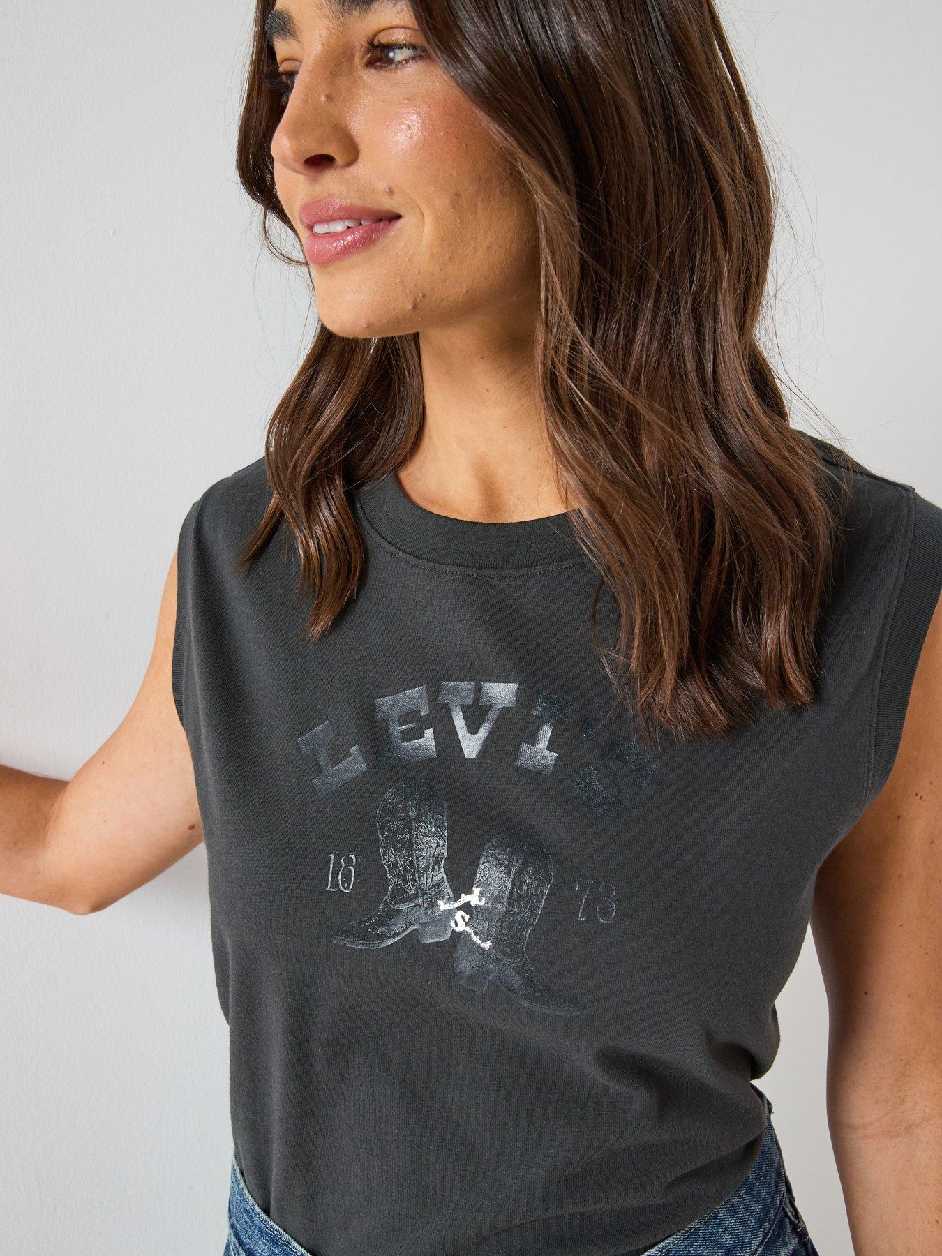 Image 1 of 6 of Levi's Boxy Tank Top - Black