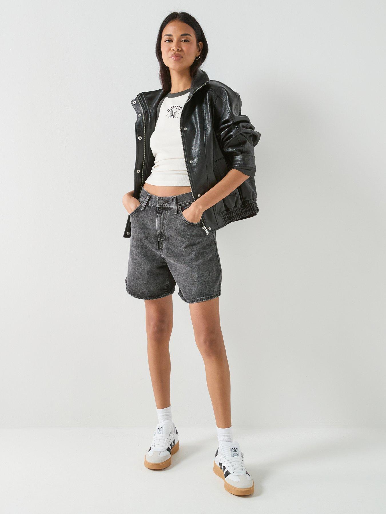 Image 3 of 5 of Levi's High Baggy Shorts - Black