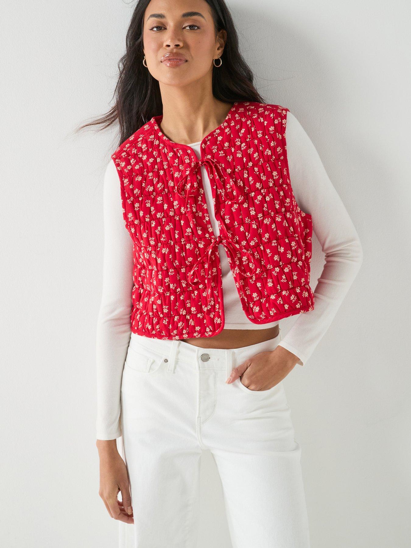 front image of levis-rue-liner-vest-red