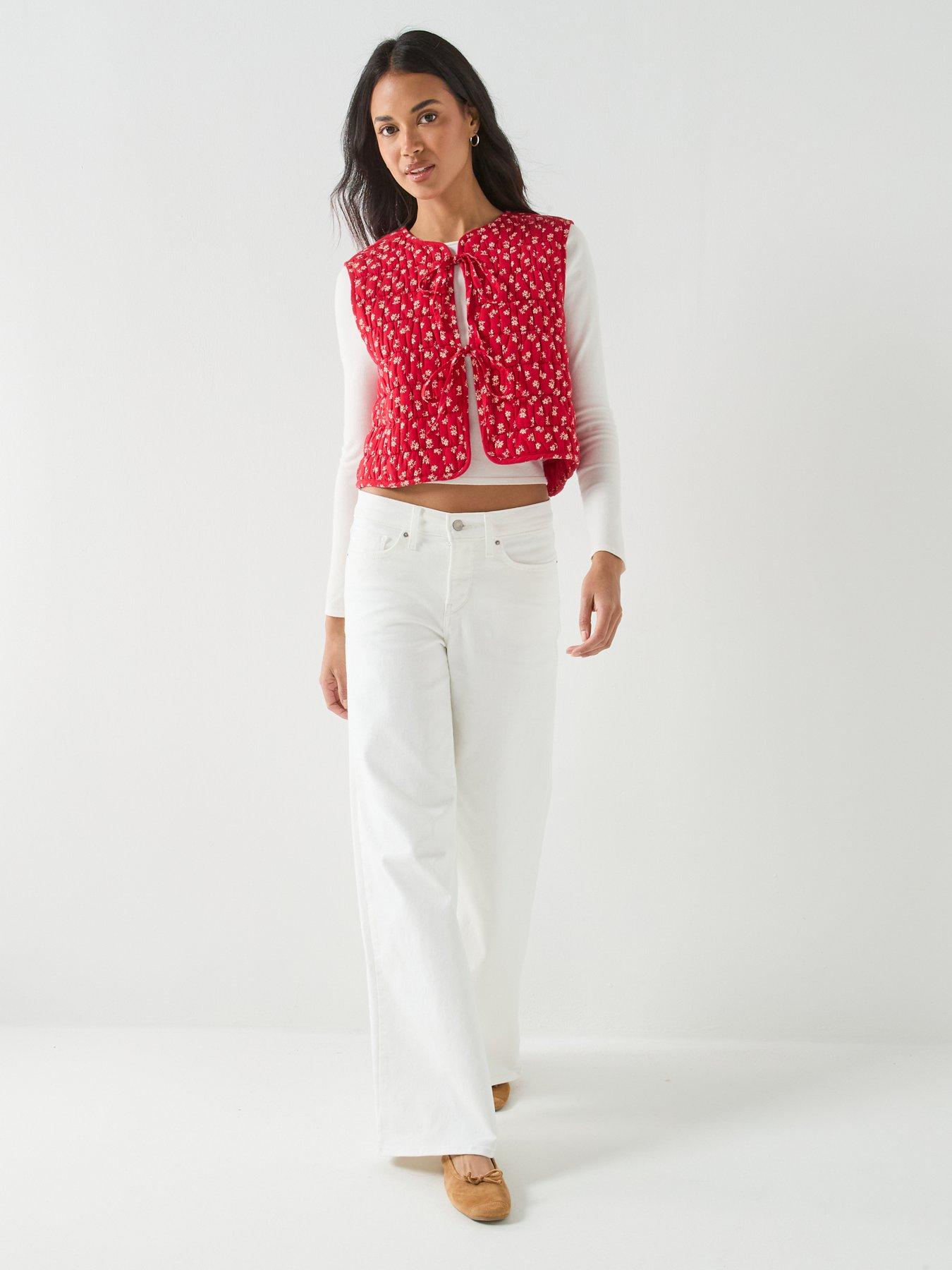  image of levis-rue-liner-vest-red