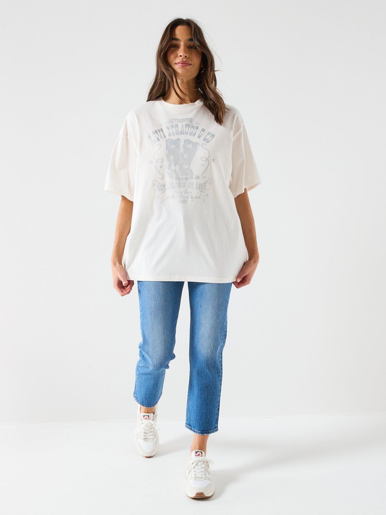 Image 3 of 6 of Levi's Graphic Short Stack Tee - White