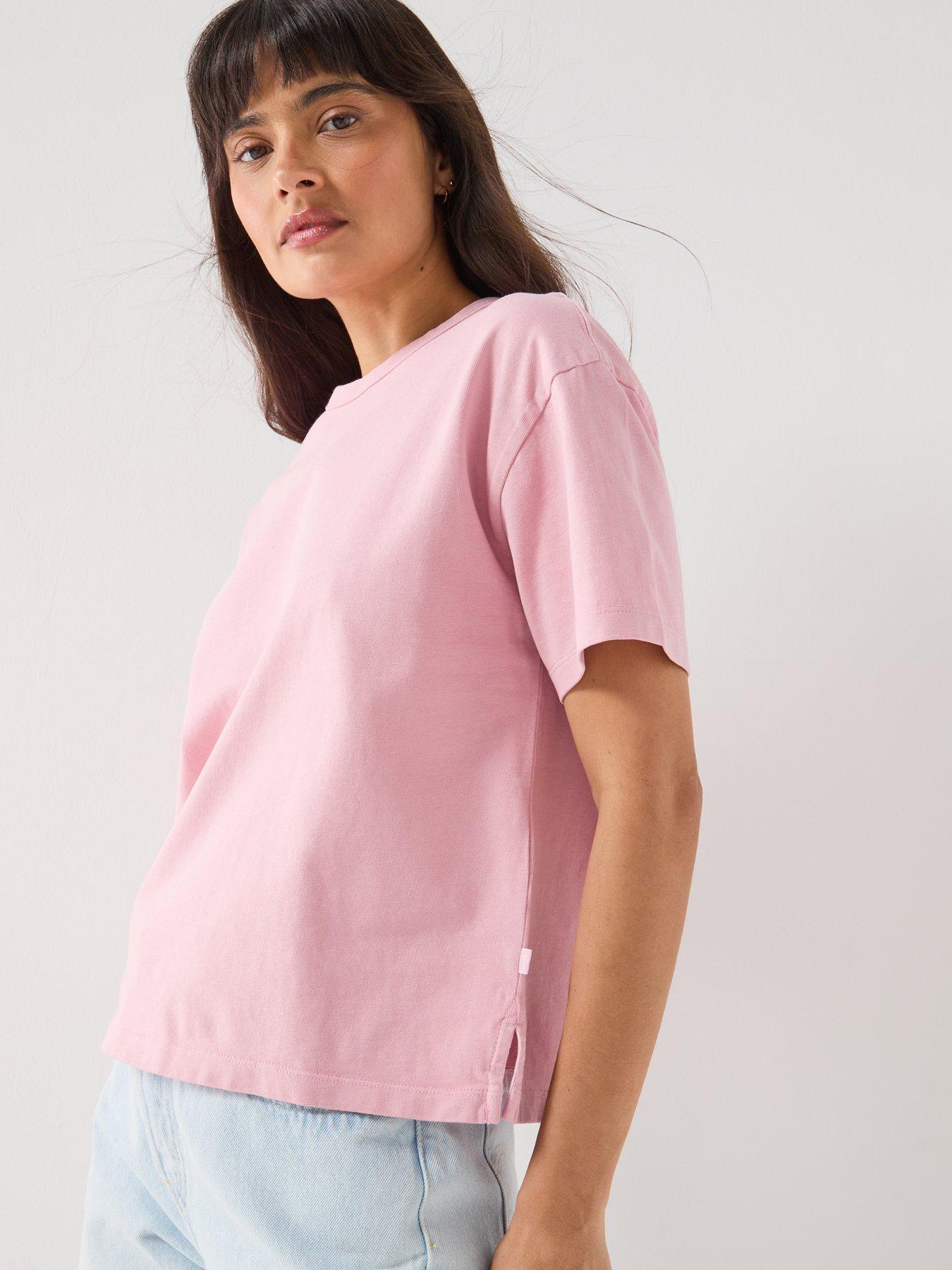 Image 4 of 6 of Levi's Vintage Short Sleeve T-Shirt - Pink