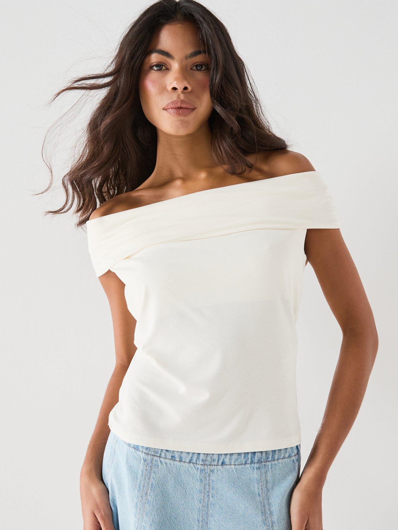Levi's Tori Twisted Clean Knit