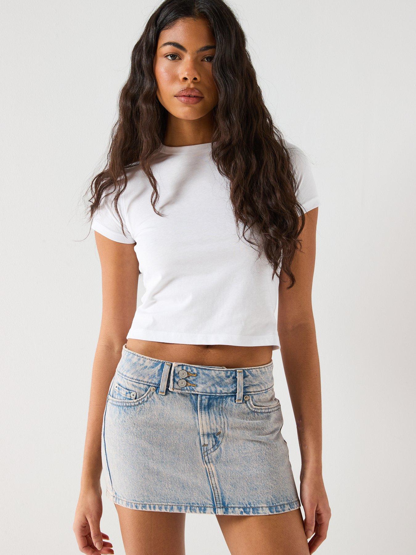  image of levis-superlow-mini-skirt-pink