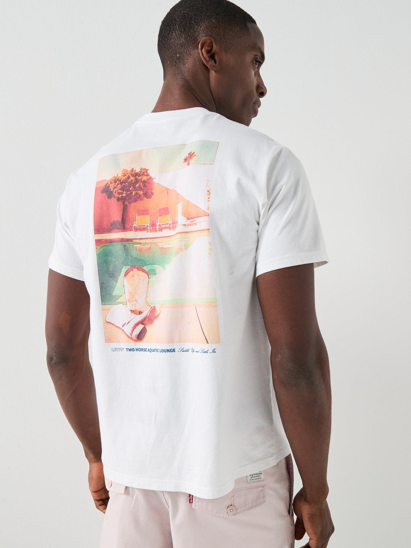Image 5 of 6 of Levi's Pool Back Graphic Relaxed Fit T-Shirt - White