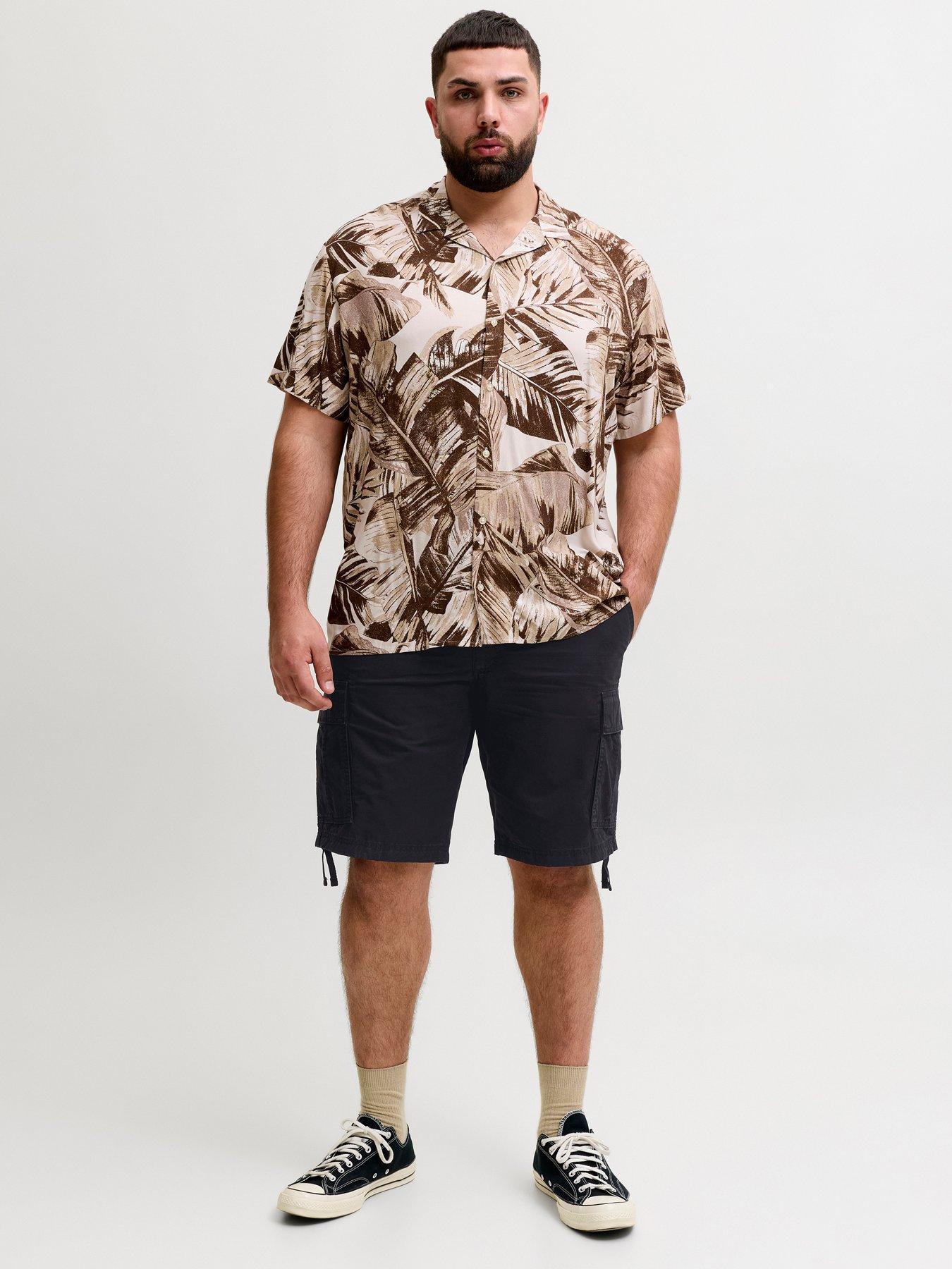 Image 3 of 6 of Jack & Jones Plus Cole Frank Cargo Shorts - Black