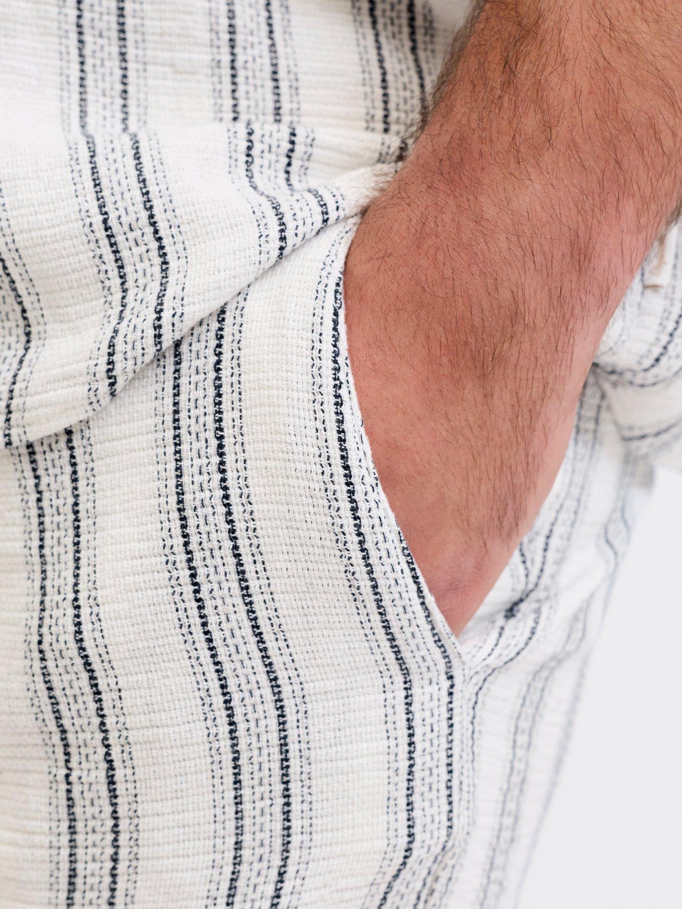 Image 5 of 7 of Jack & Jones Plus Jaiden Coba Stripe Jogger Shorts - White