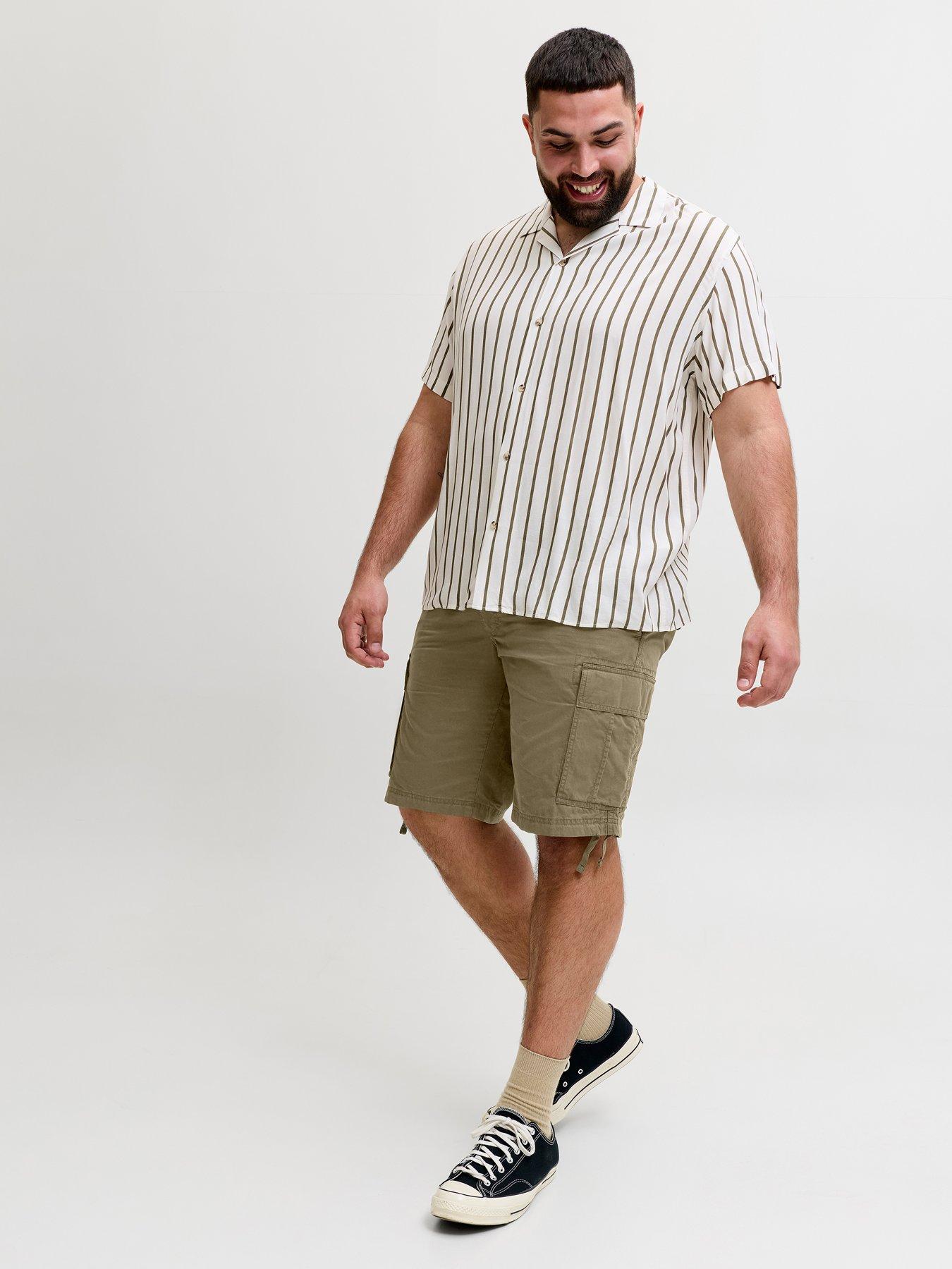 Image 3 of 7 of Jack & Jones Plus Cole Frank Cargo Shorts - Khaki