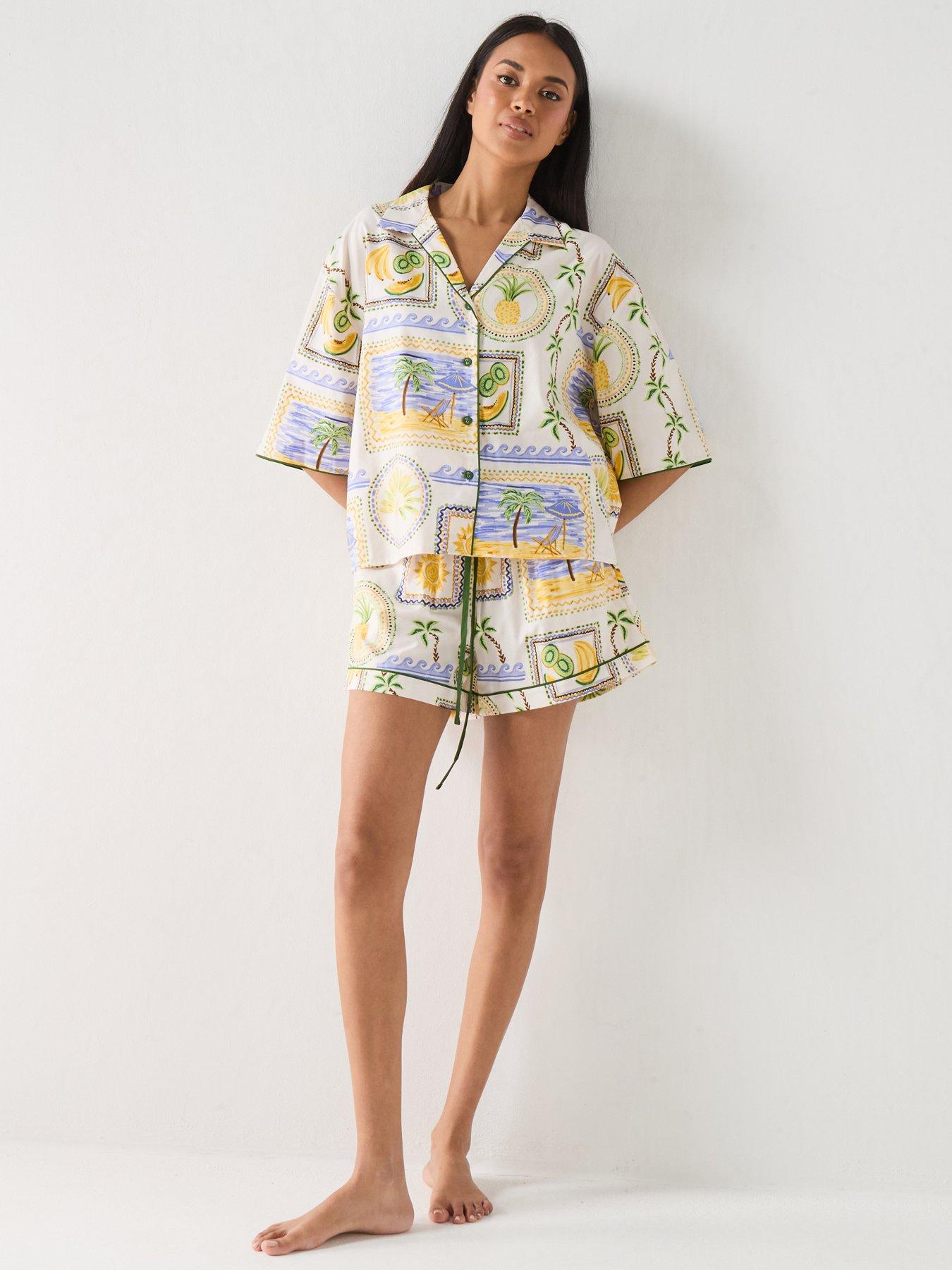 Image 3 of 7 of Cyberjammies Cora Green Postcard Print 3/4th Sleeve Shorty Set - Green
