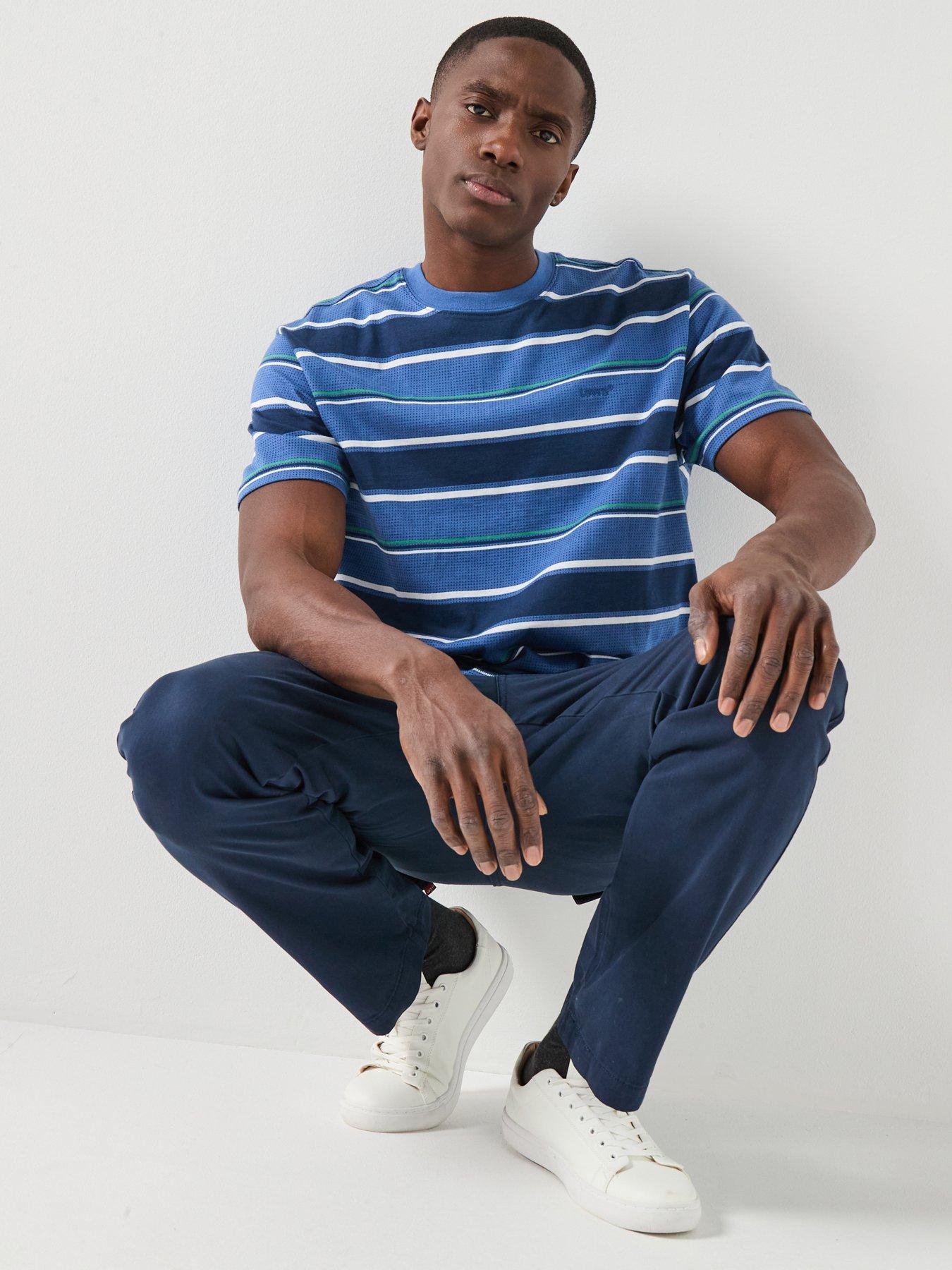 Levi's Tonal Logo Red Tab Textured Vintage Fit T-Shirt - Navy