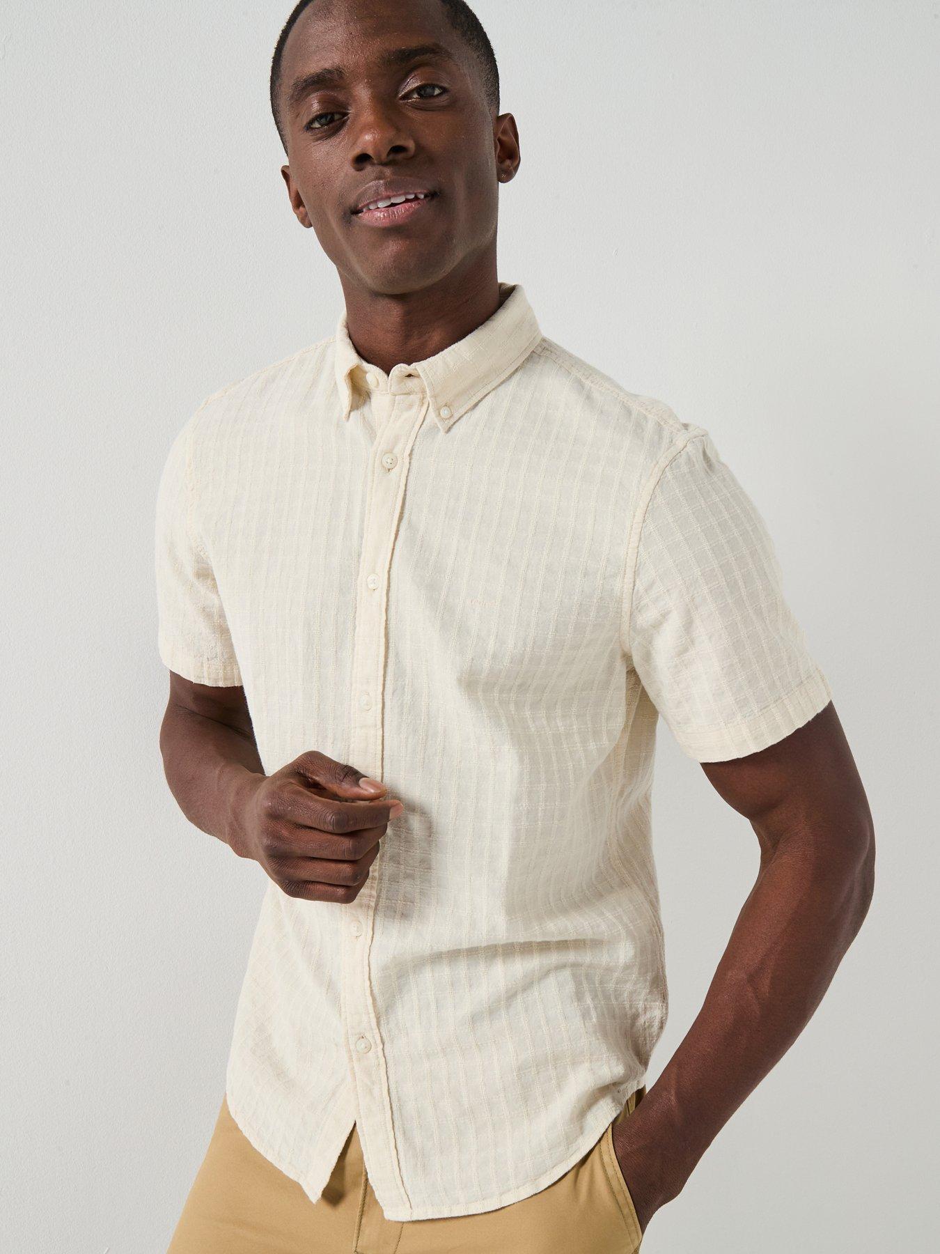 Image 1 of 6 of Levi's Authentic Textured Short Sleeve Shirt