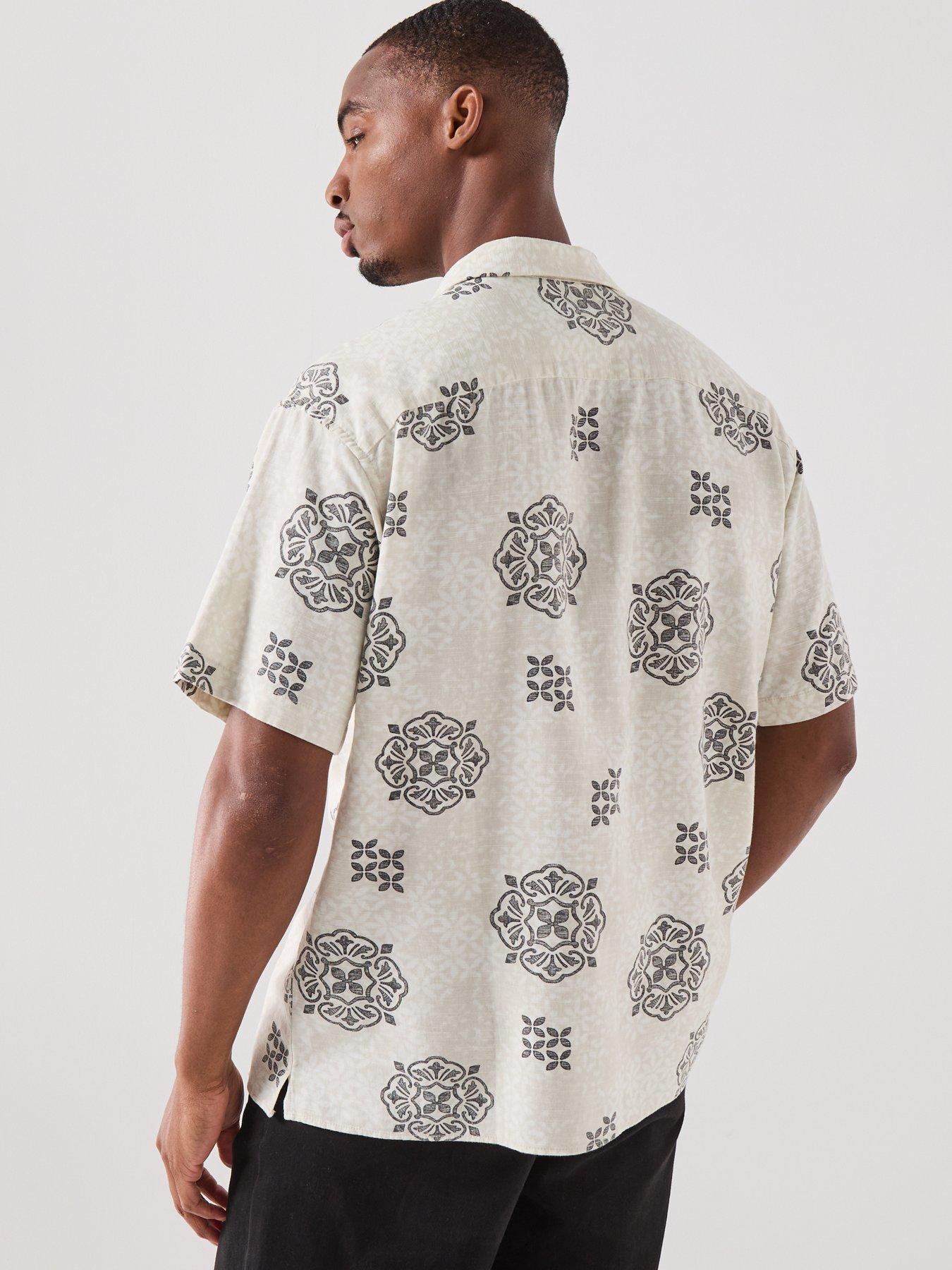 Image 2 of 6 of Jack & Jones Alfredo Short Sleeve Resort Shirt - Cream