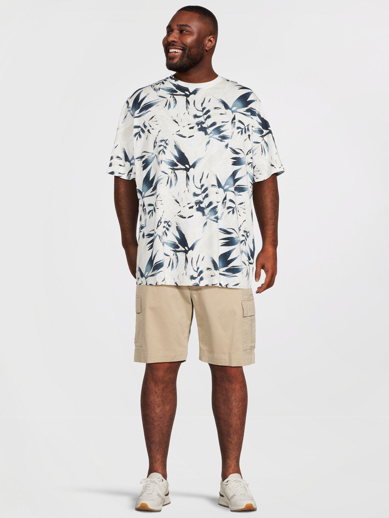 Image 3 of 5 of Jack & Jones Plus Honolulu Aop Printed T-Shirt - White