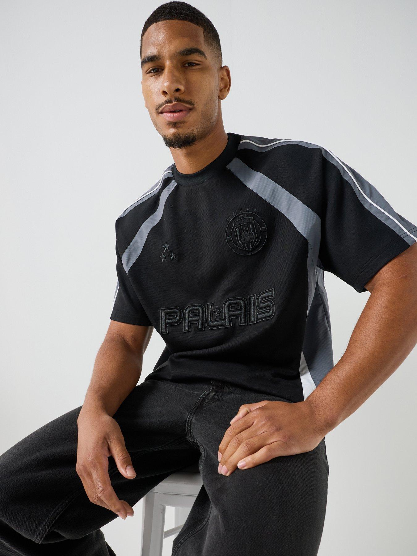 Image 4 of 6 of River Island River Island Short Sleeve Palais Football T-shirt