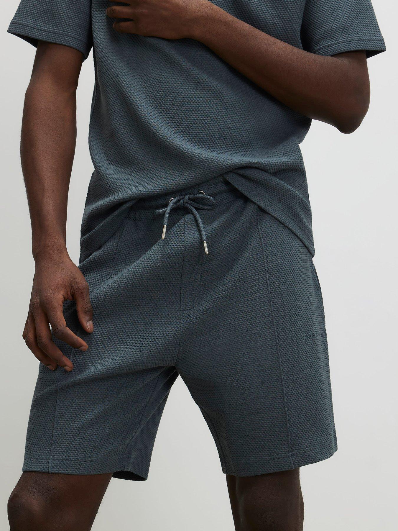 Image 4 of 6 of River Island Slim Bubble Interlock Short Sleeve T-Shirt - Grey